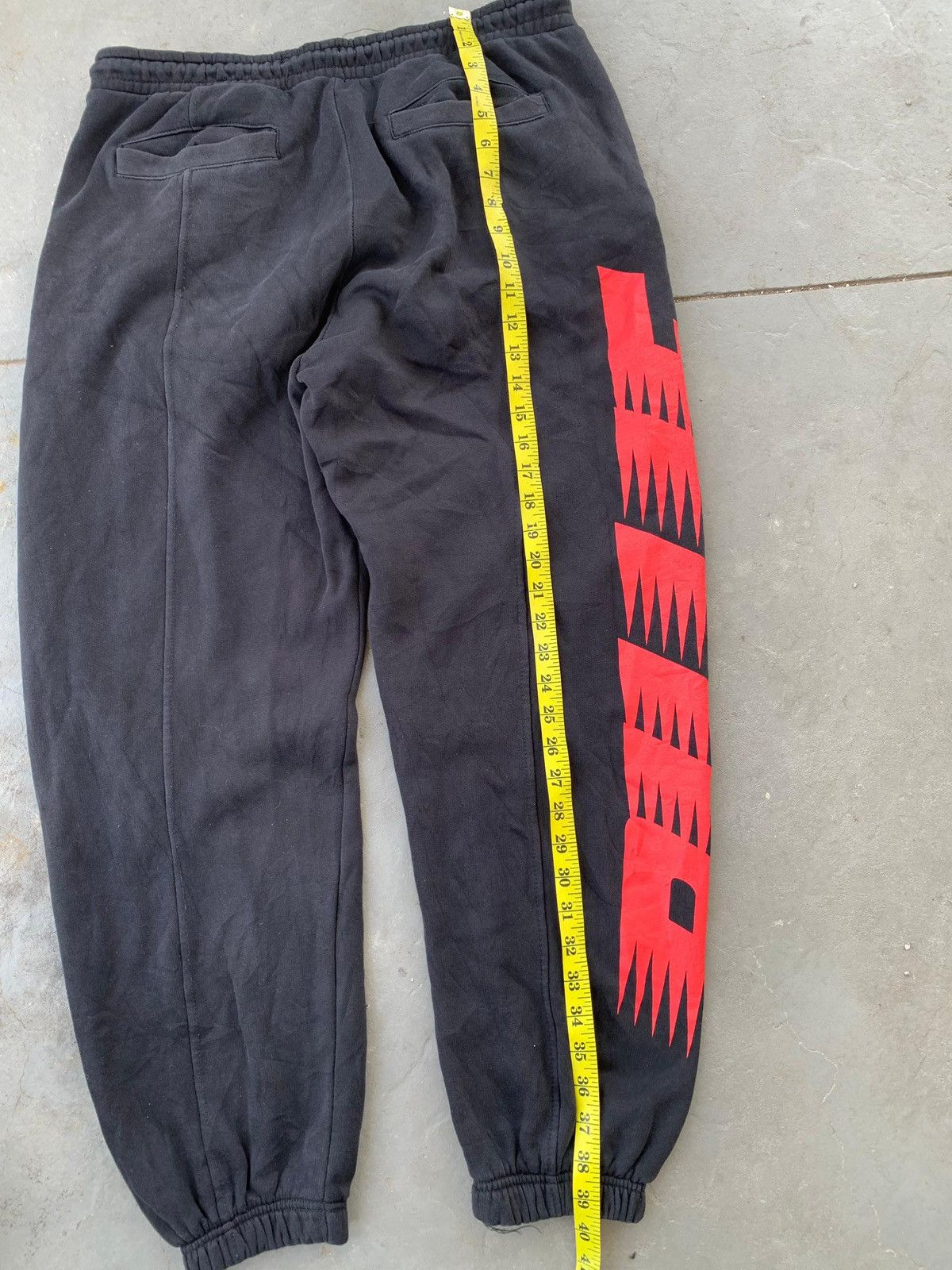 Bershka × Billie Eilish Billi Eillish x Bershka Sweatpants Size 32" / US 10 / IT 46 - 9 Thumbnail