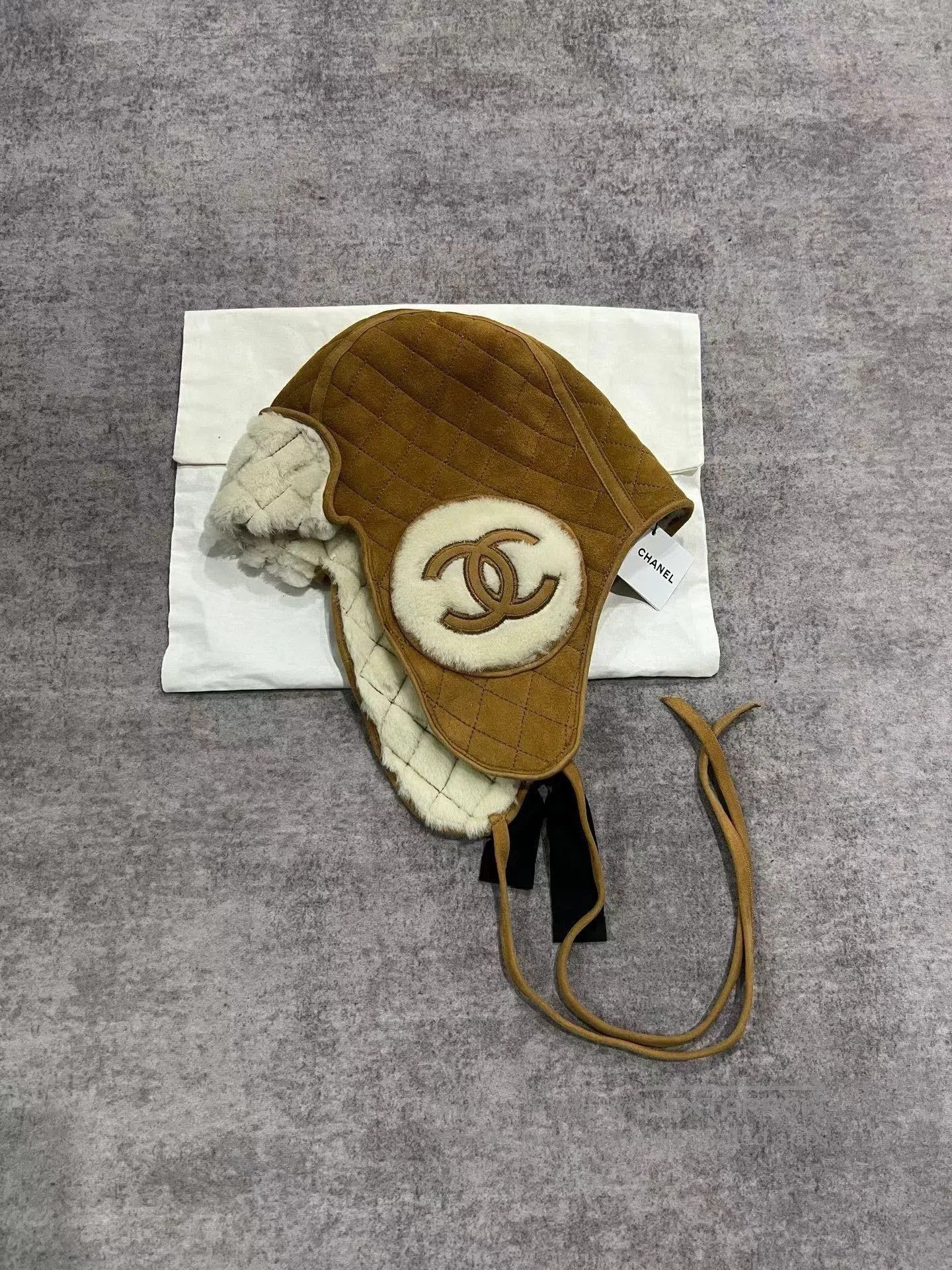 Chanel brand new chanel khaki fur hat. Size ONE SIZE - 1 Thumbnail