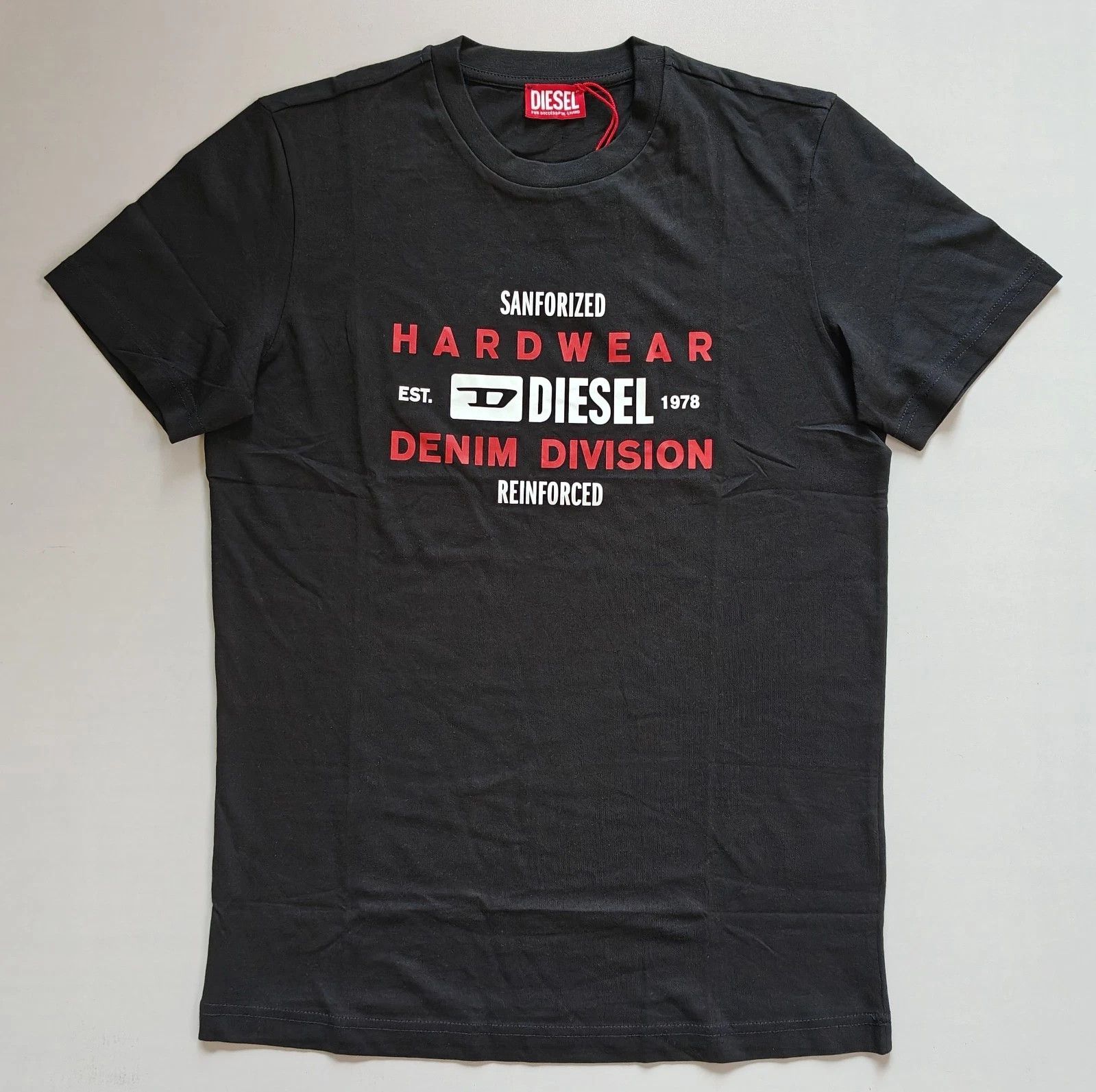 Diesel DIESEL Black Tshirt with Hardwear Denim Division print T4181 Size US M / EU 48-50 / 2 - 2 Thumbnail