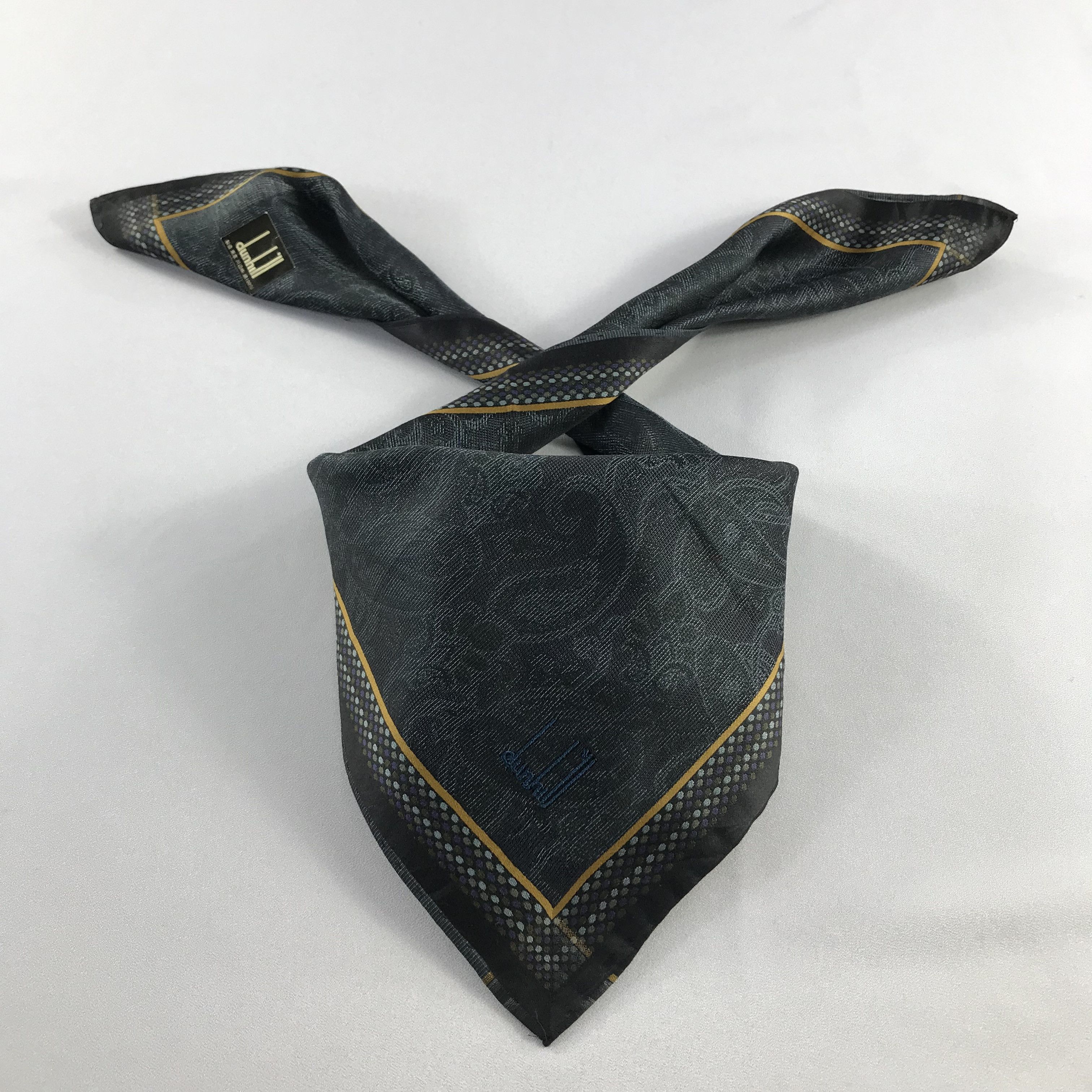 Alfred Dunhill Alfred Dunhill Handkerchief / Bandana / Neckerchief C641 Size ONE SIZE - 1 Thumbnail