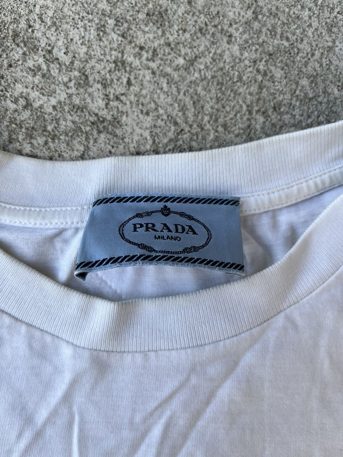Prada Prada rubber logo T shirt Size S / US 4 / IT 40 - 4 Thumbnail