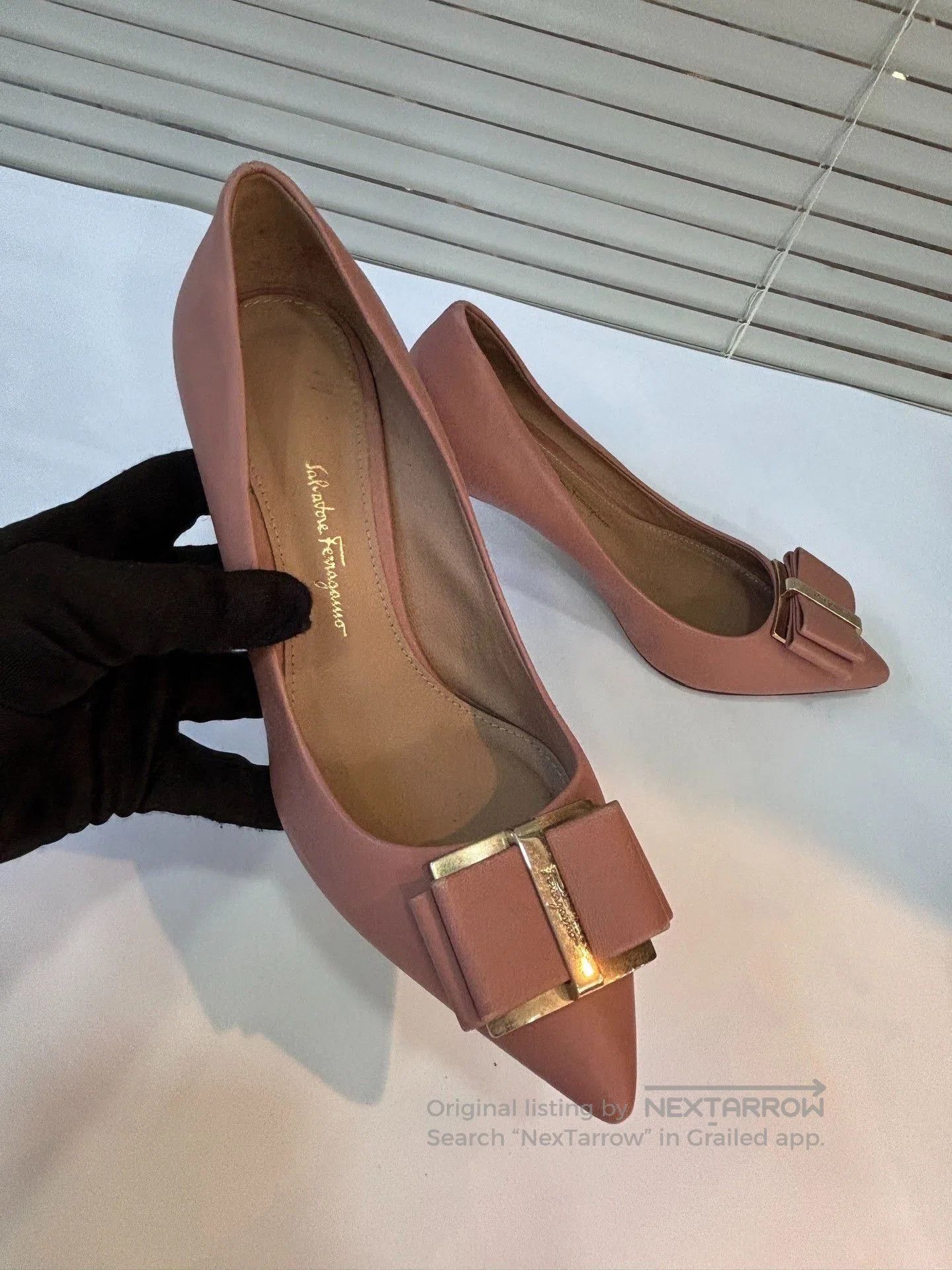 Salvatore Ferragamo Ferragamo Lobster Pink Bow Heels. Size US 5 / IT 35 - 5 Thumbnail