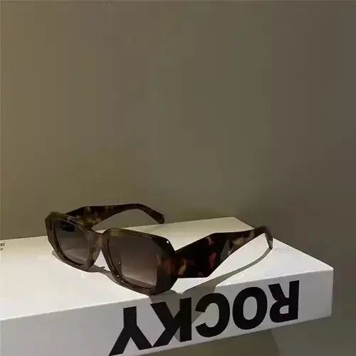 VIBE Retro punk sunglasses Size ONE SIZE - 3 Thumbnail