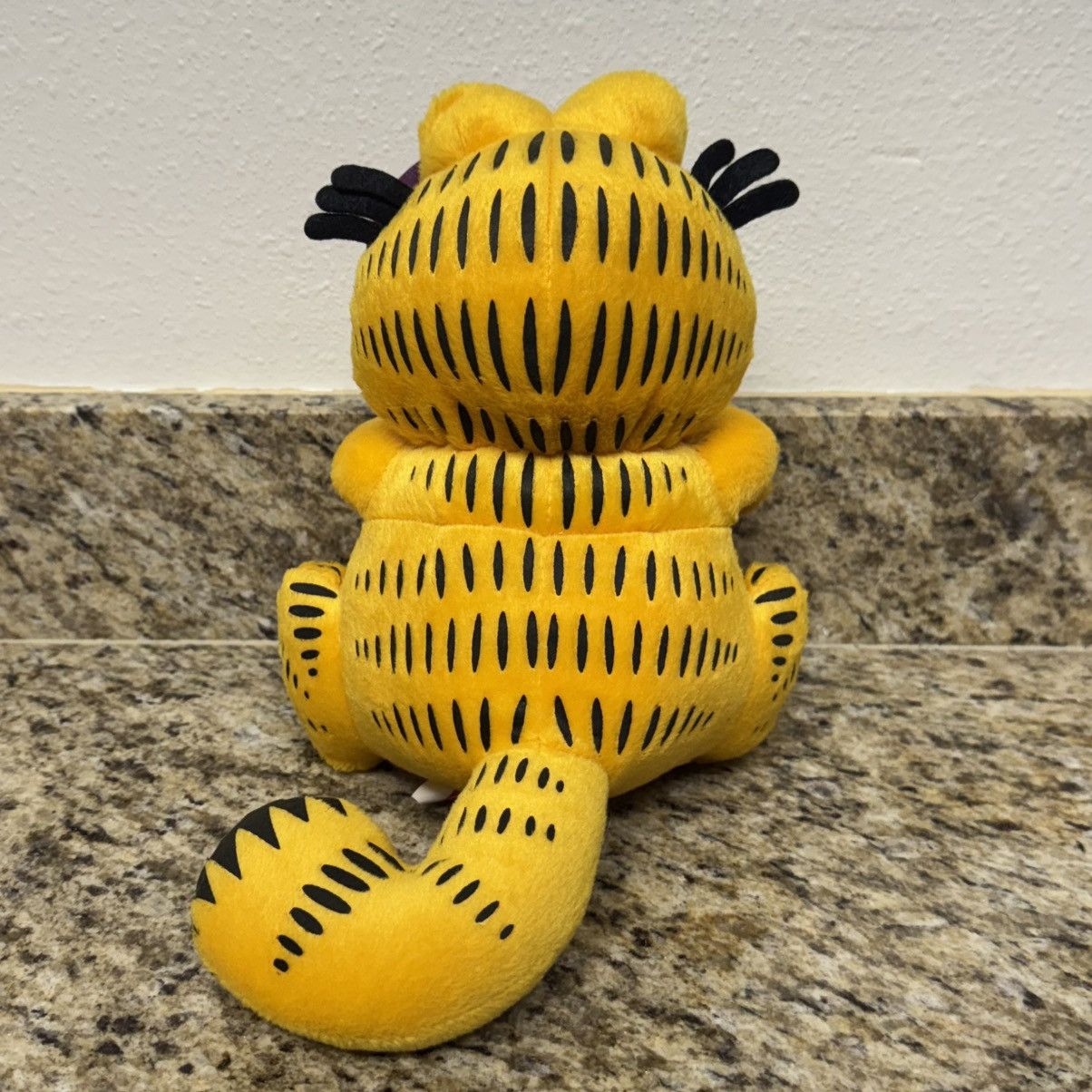 Vintage Vintage Garfield Te Quiero” 11” Spanish Valentines Day Plush Size ONE SIZE - 4 Thumbnail
