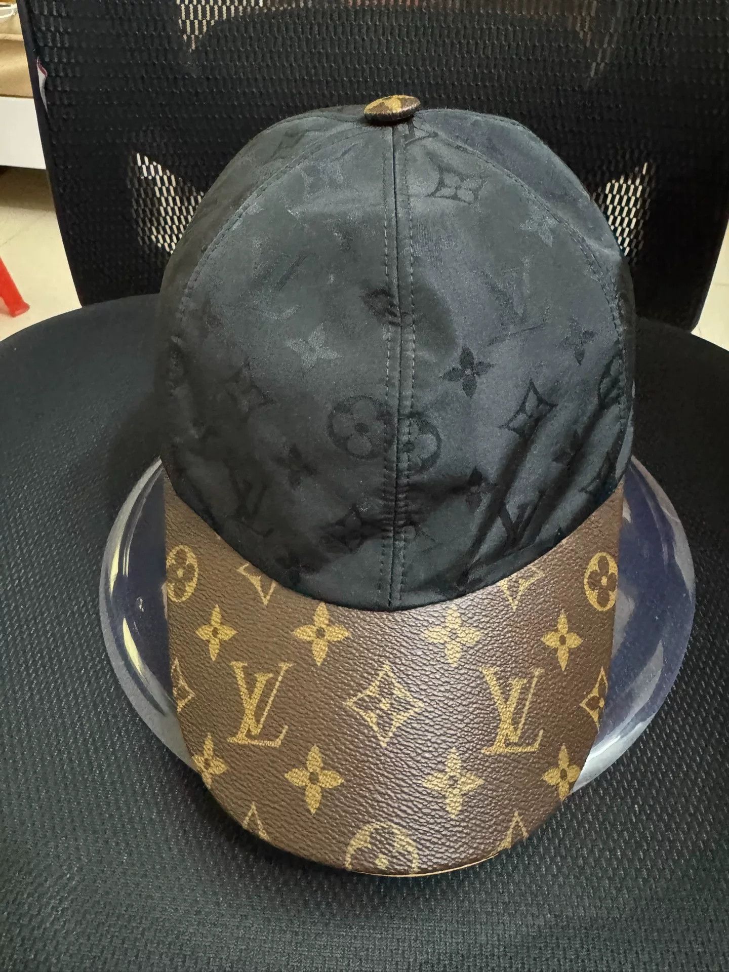 Louis Vuitton lv color-block baseball cap Size ONE SIZE - 1 Thumbnail
