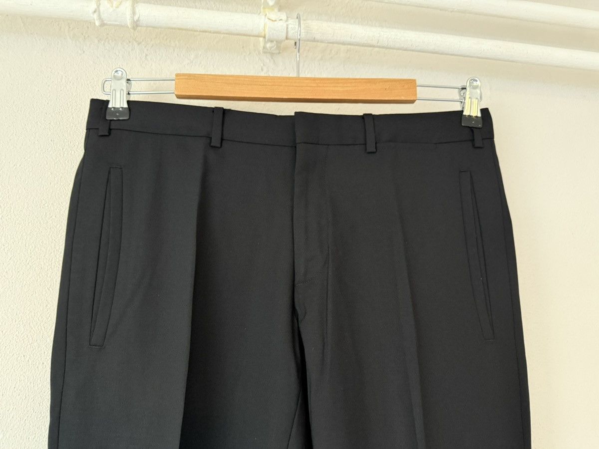 Prada Prada Slim Black Wool Trousers in Virgin Wool Size US 30 / EU 46 - 2 Thumbnail
