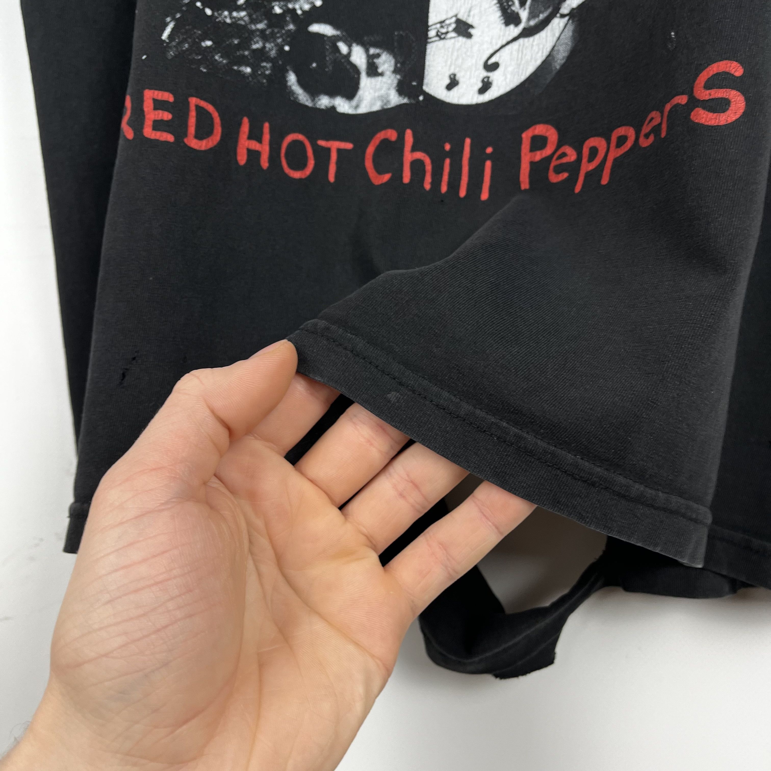 Band Tees Vintage Red Hot Chilli Peppers Rare Rock Band T Shirt 90’s Size US XL / EU 56 / 4 - 15 Thumbnail