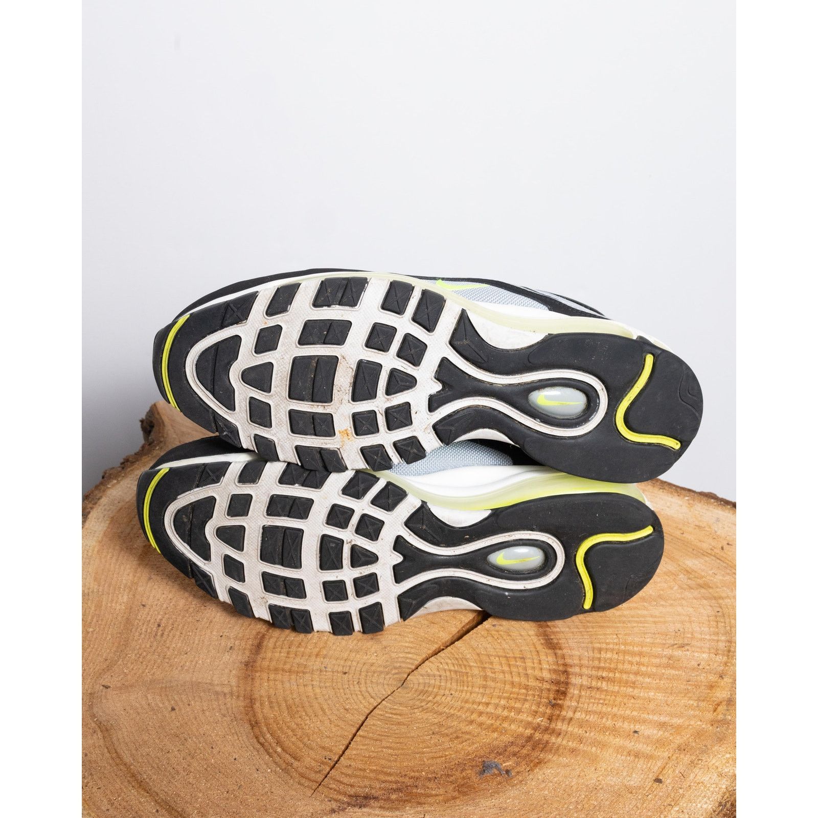 Nike Nike Air Max 97 OG QS Japan 2017 Black Volt 921826-004 Size US 10 / EU 43 - 4 Thumbnail
