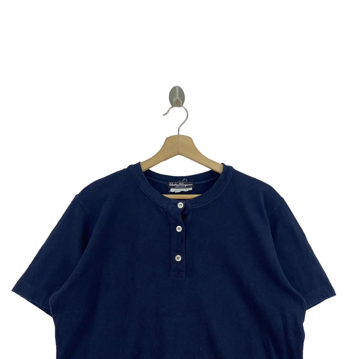 Salvatore Ferragamo Vtg SALVATORE FERRAGAMO Made In ITALY Henley Tee Shirt Size US M / EU 48-50 / 2 - 1 Thumbnail