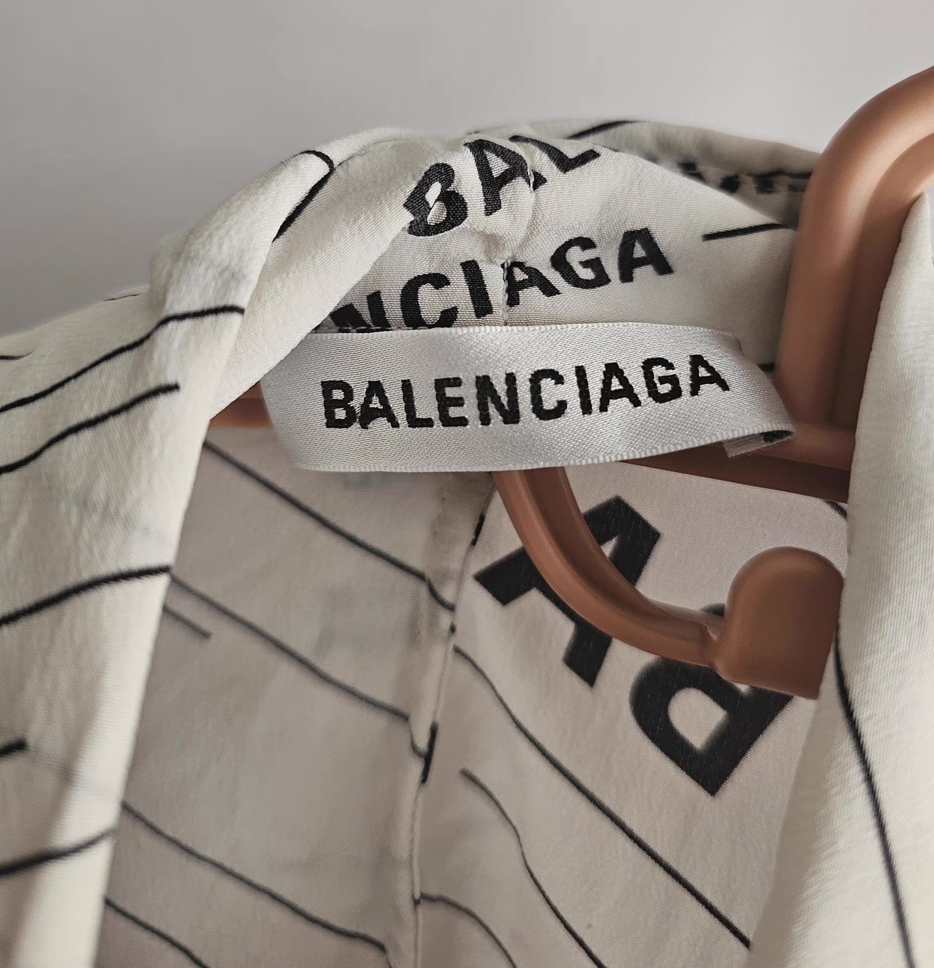 Balenciaga Balenciaga Women's Silk Shirt Size M / US 6-8 / IT 42-44 - 4 Thumbnail