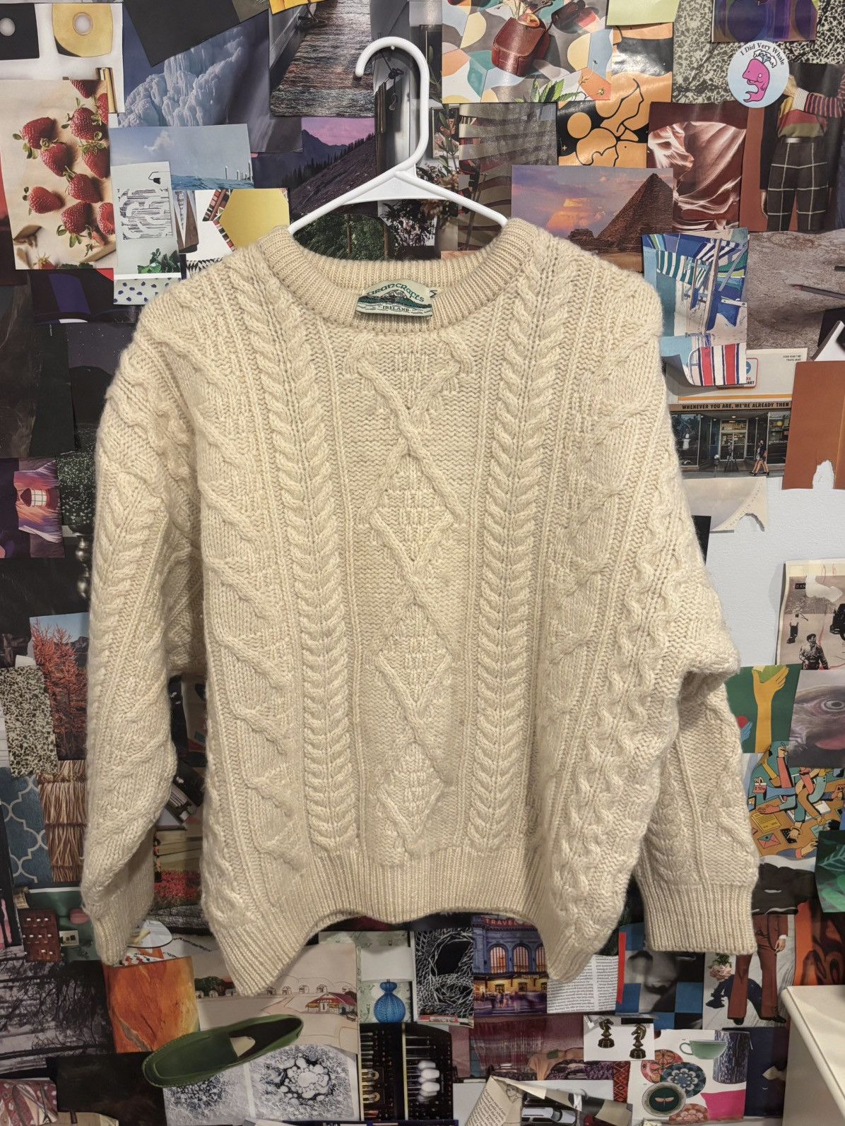Vintage Handmade Irish Pure Wool Sweater From the 1980s Size Medium Size US M / EU 48-50 / 2 - 1 Thumbnail