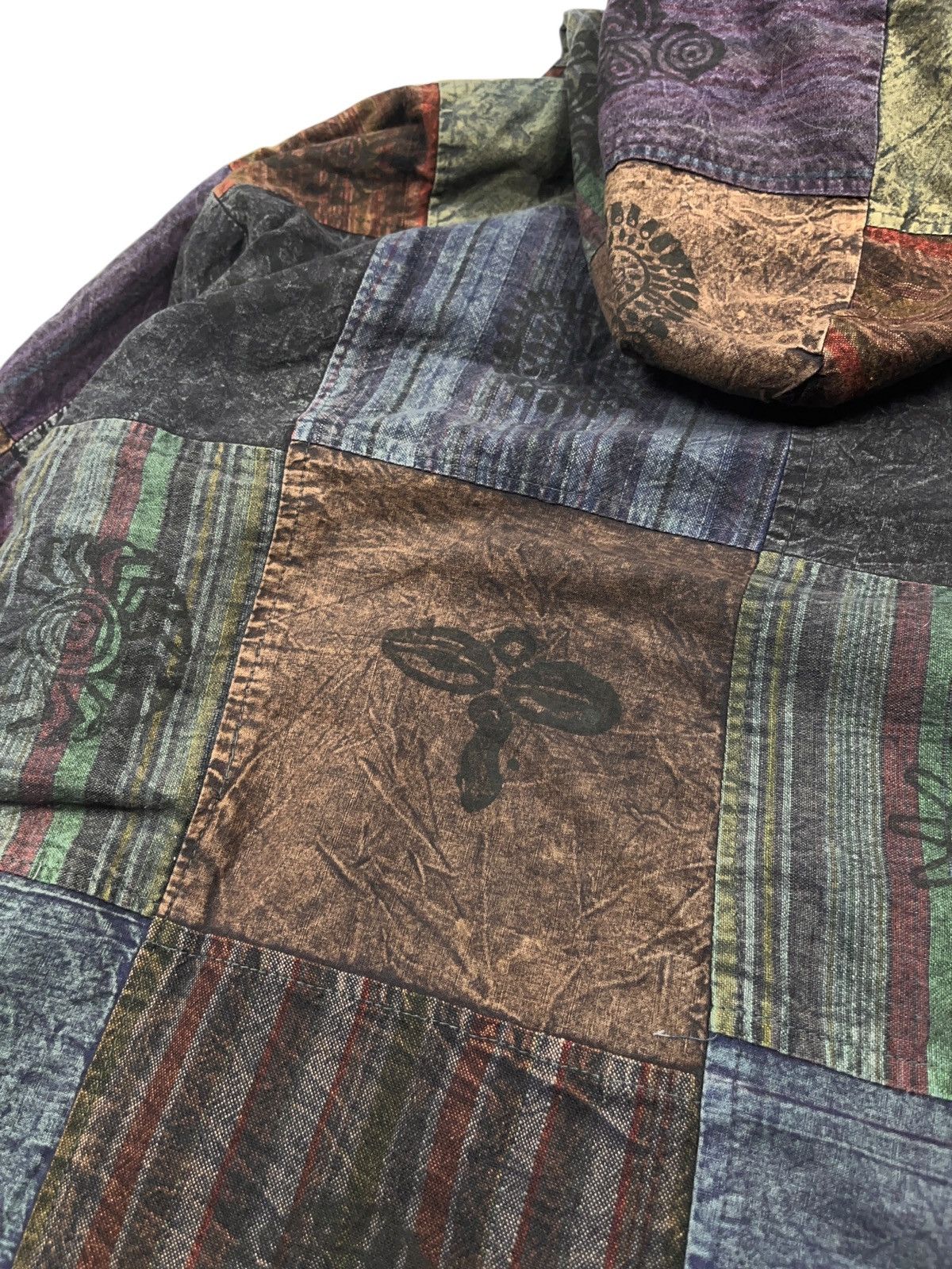 Japanese Brand Vintage Nepal Hippy Patchwork Zip Hoodie Jacket y2k Size US XXL / EU 58 / 5 - 8 Thumbnail