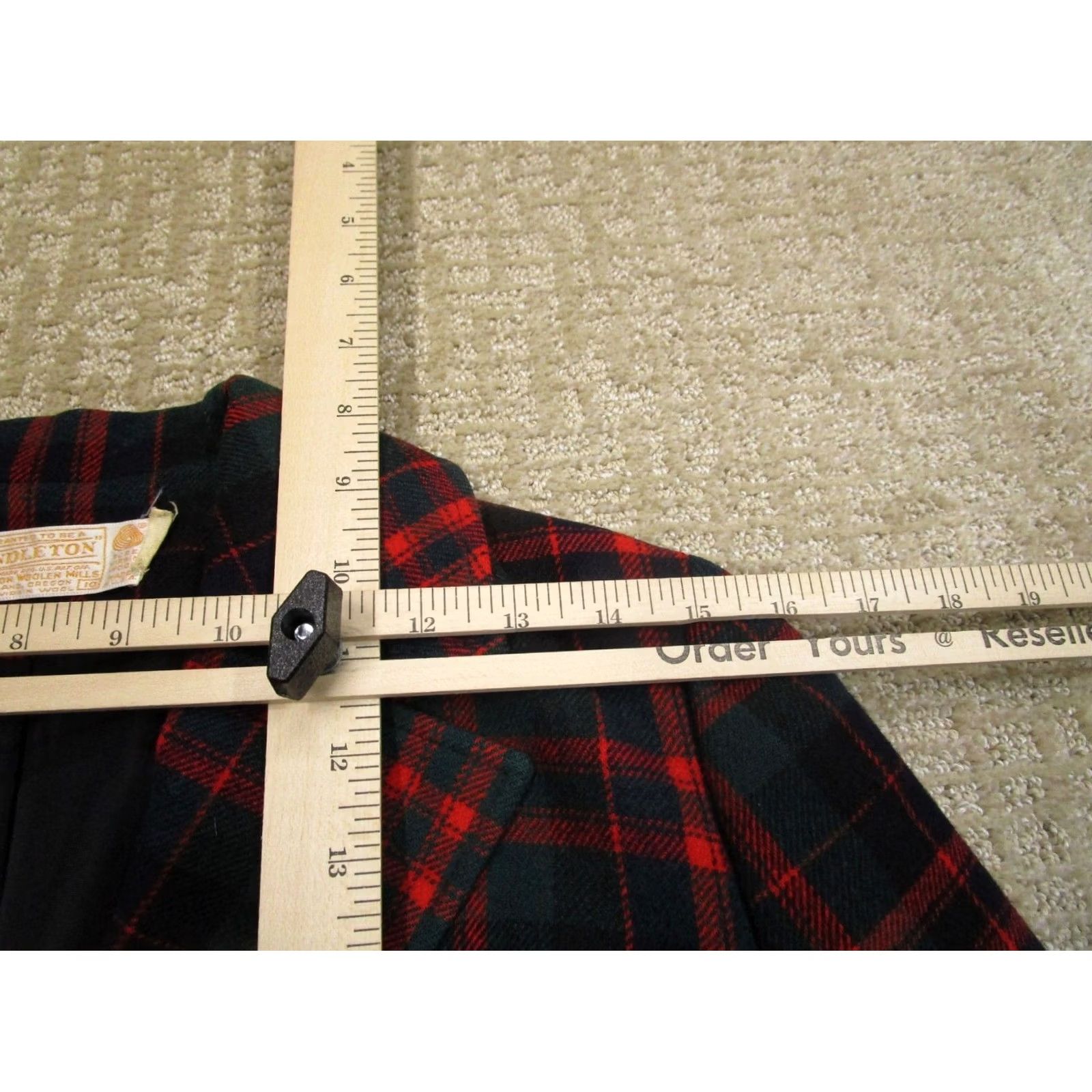 Pendleton VINTAGE Pendleton Blazer Women 10 Red Green Plaid Wool 50s 60s USA Blazer Women 10 Red Green Plaid Wool Vintage Pendleton Blazer Size L / US 10 / IT 46 - 7 Thumbnail