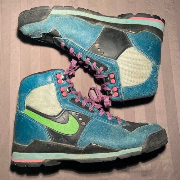 Nike Vintage RARE 1990s Original VINTAGE NIKE CALDERA Hiking Boots Grailed