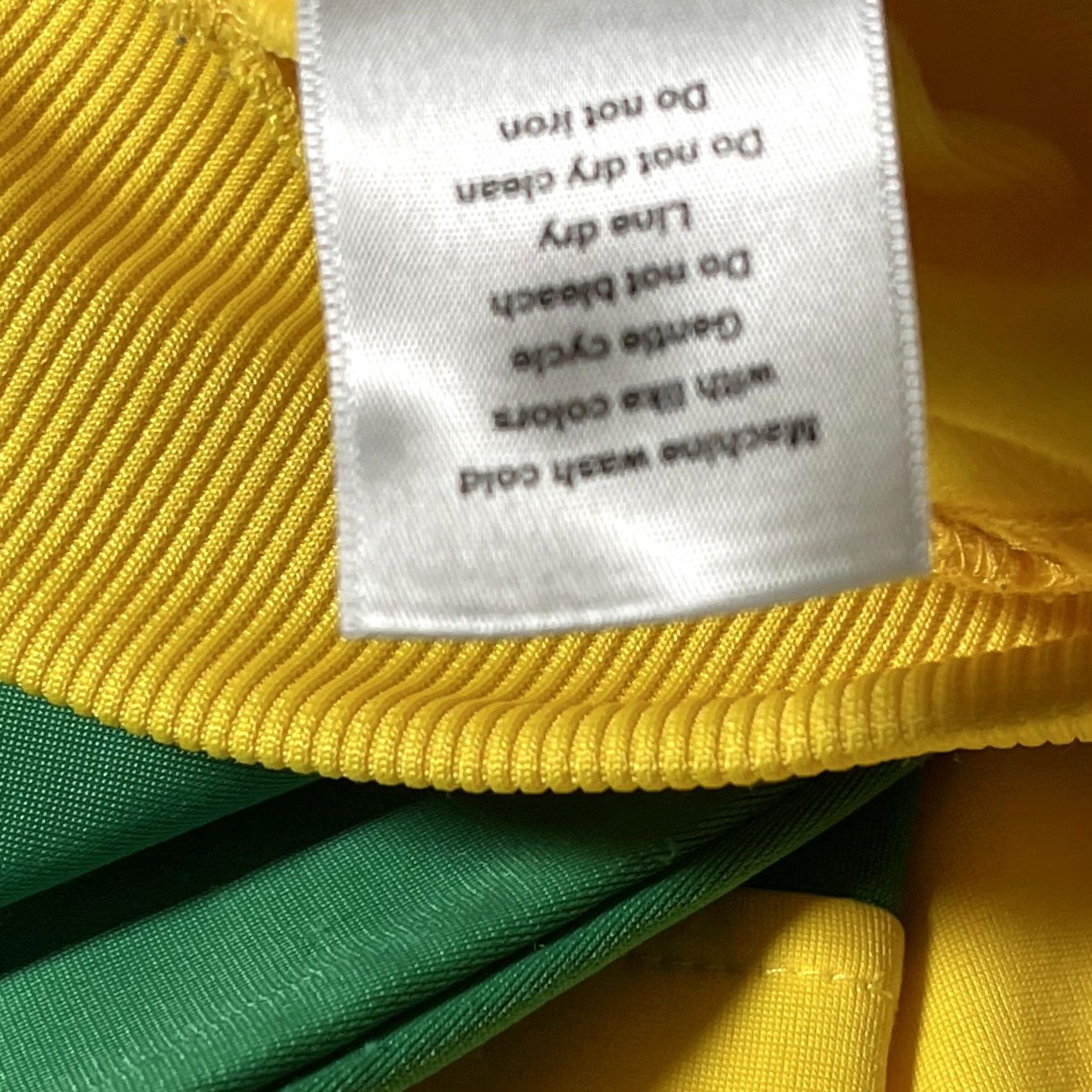 Umbro VINTAGE no Size US M / EU 48-50 / 2 - 7 Thumbnail