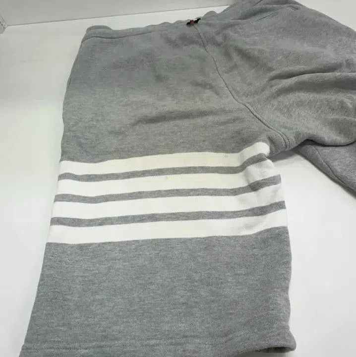 Thom Browne Thom Browne Classic Four Stripe Sweatpants. Size US 30 / EU 46 - 7 Thumbnail