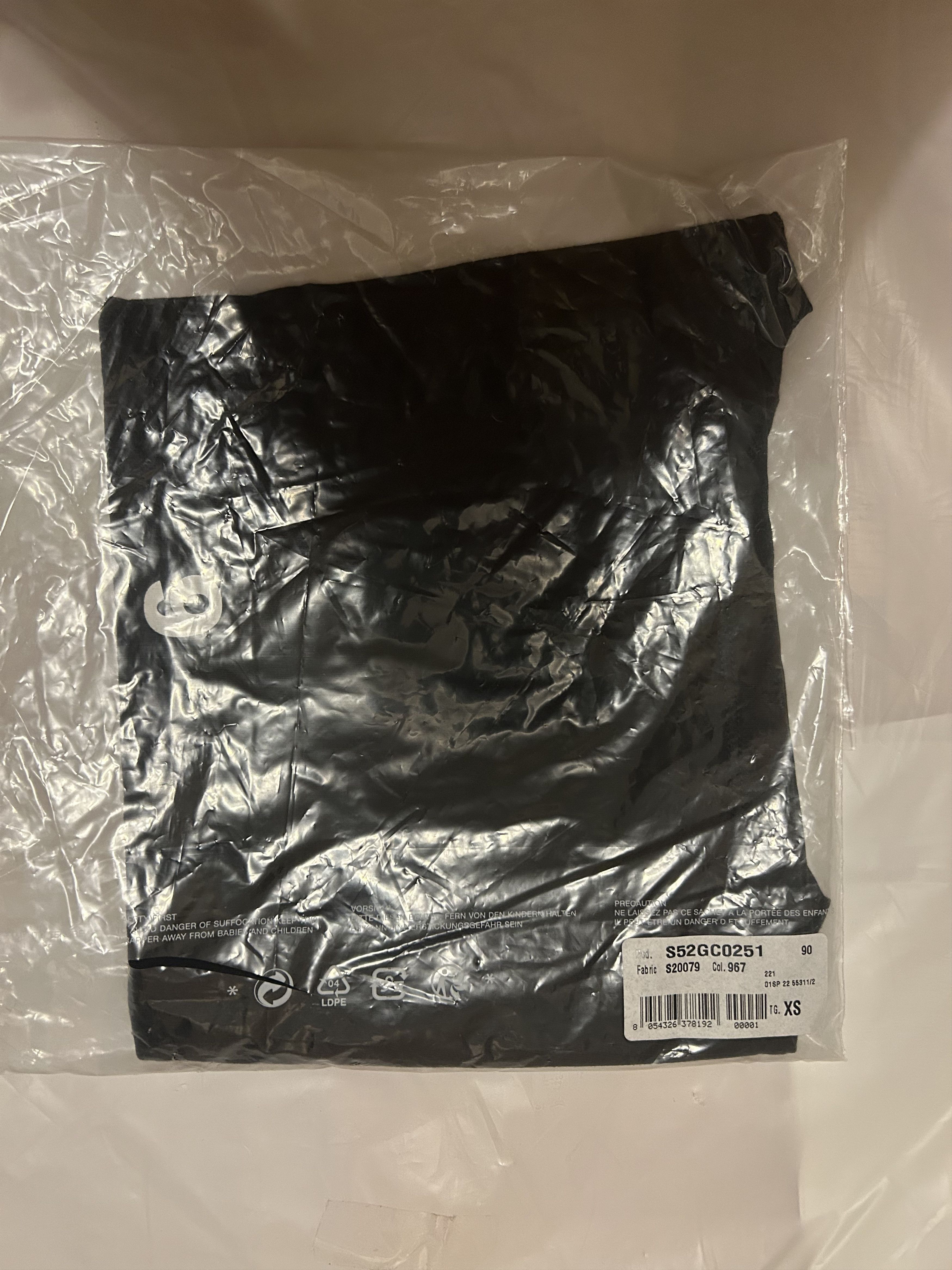 Maison Margiela MM6 Maison Margiela Cropped T-Shirt, Washed Black XS Size XS / US 0-2 / IT 36-38 - 4 Thumbnail