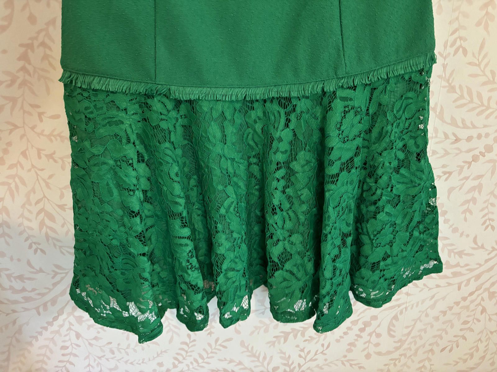 Designer NWT Maison Tara Green Dress with Lace Hem Size L / US 10 / IT 46 - 7 Thumbnail