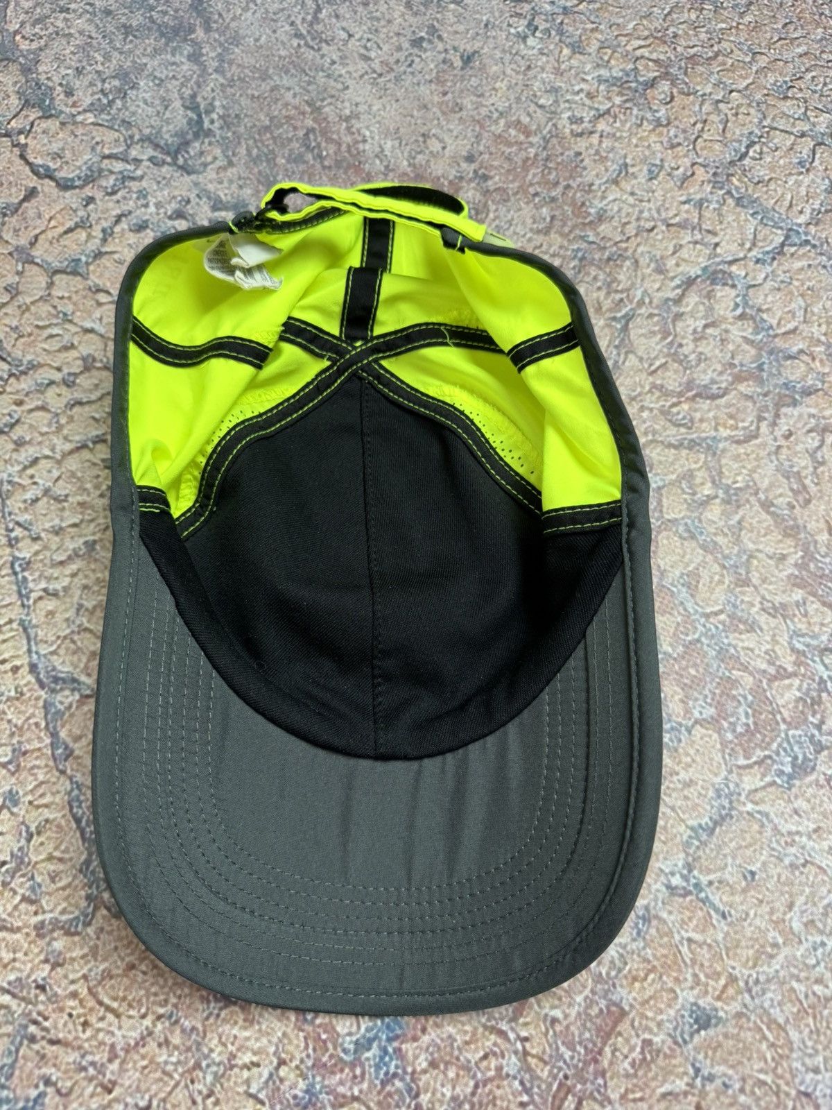 Nike Nike Daybreak Dri-Fit 5 Panel Running Featherlight Cap Size ONE SIZE - 8 Thumbnail