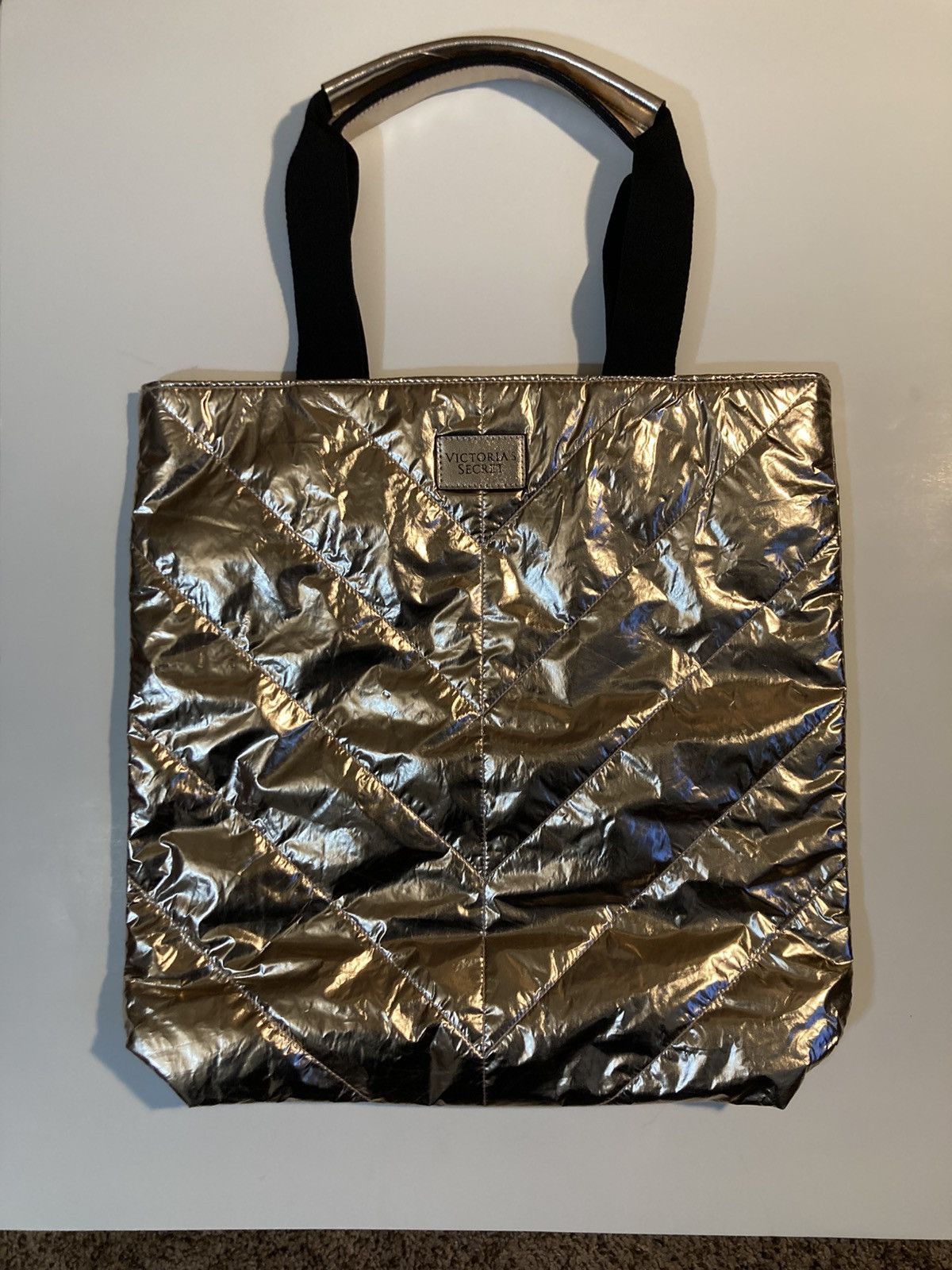 Victorias Secret Victoria Secret Metallic Puffer Tote Bag Over Night Bag Y2K in Gold, Women's