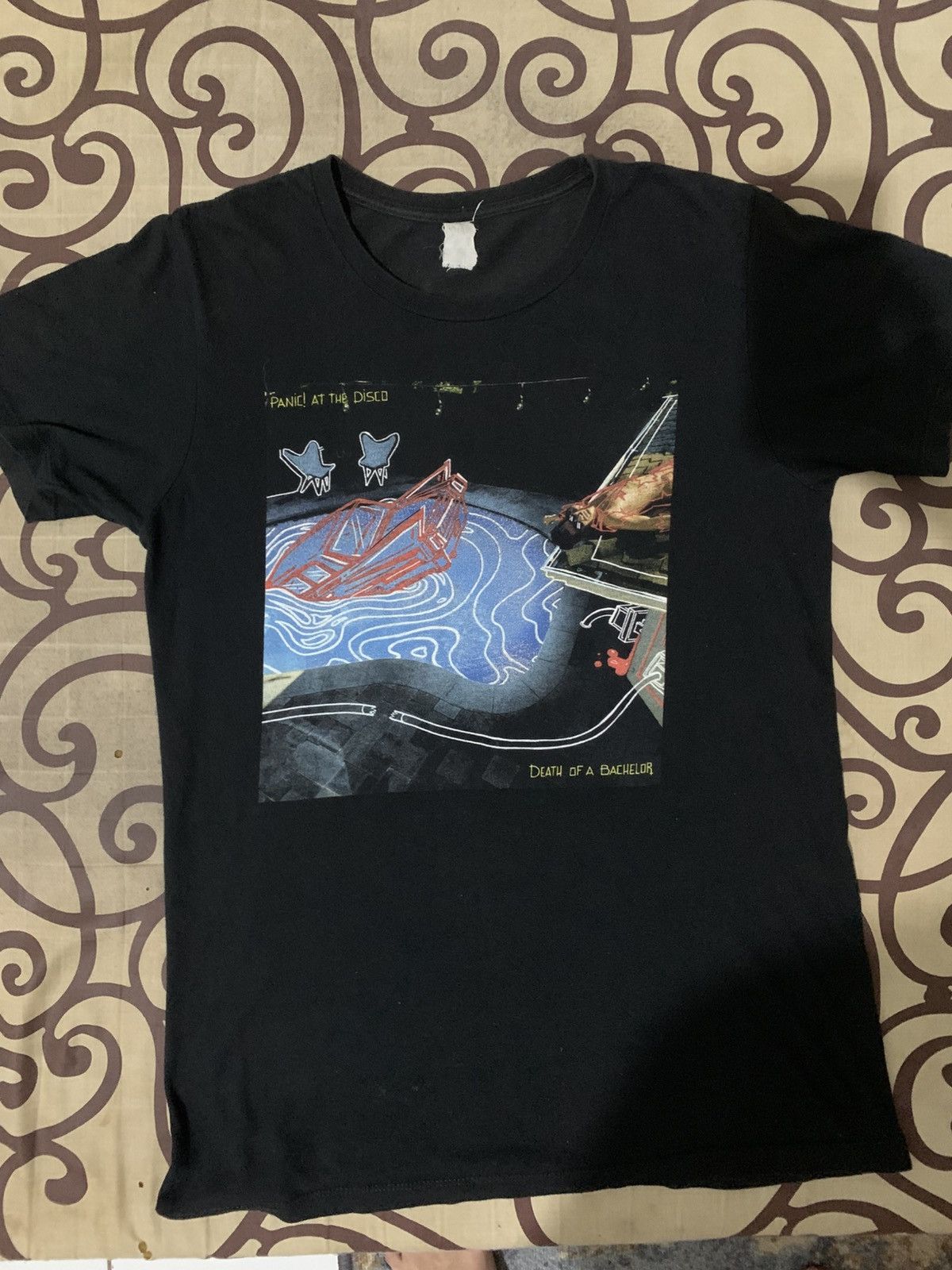Band Tees Panic At The Disco - Death Of Bachelor Size US M / EU 48-50 / 2 - 1 Thumbnail