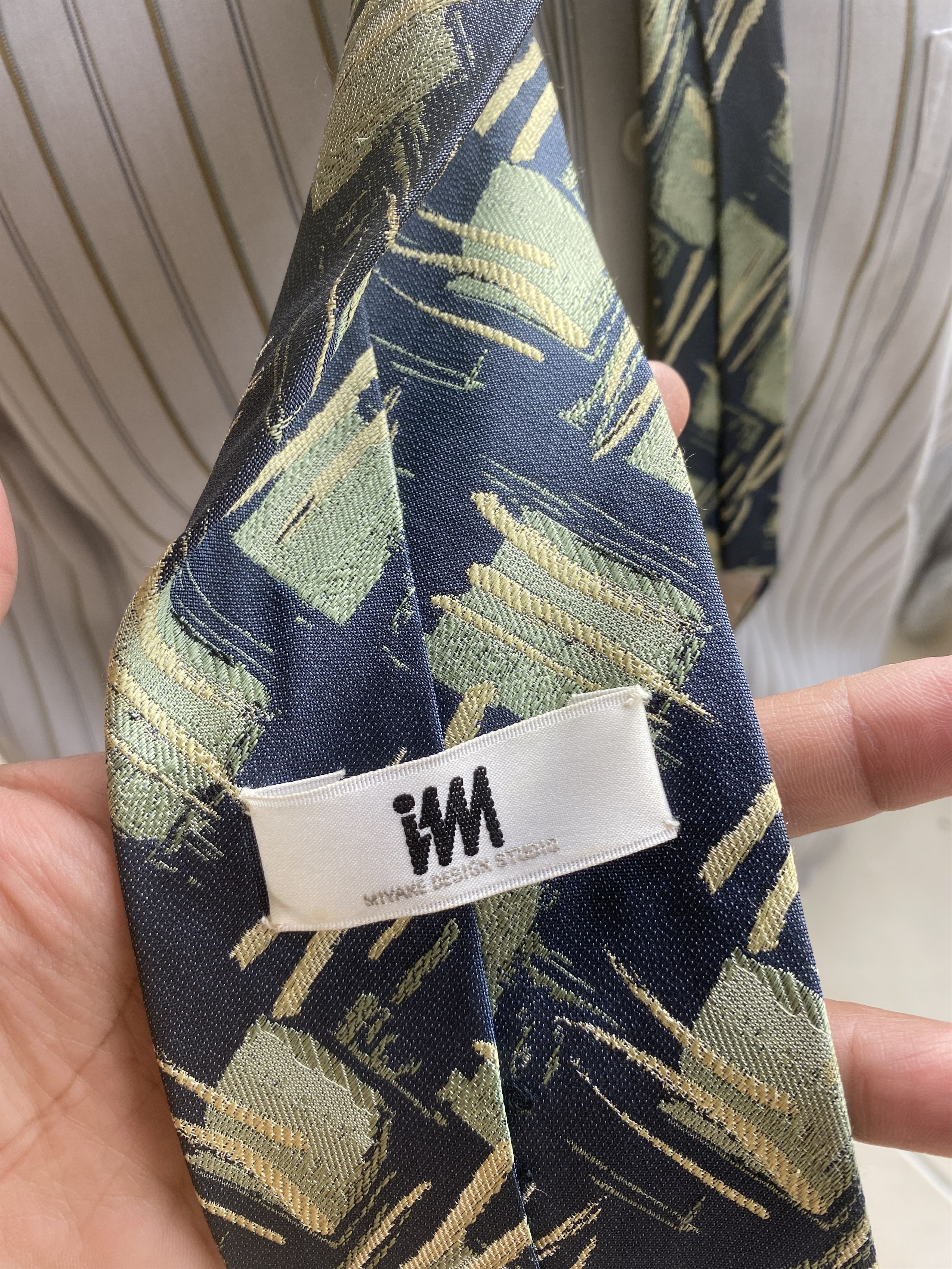 Issey Miyake Issey Miyake Striped Button Up With Tie Size US M / EU 48-50 / 2 - 10 Thumbnail