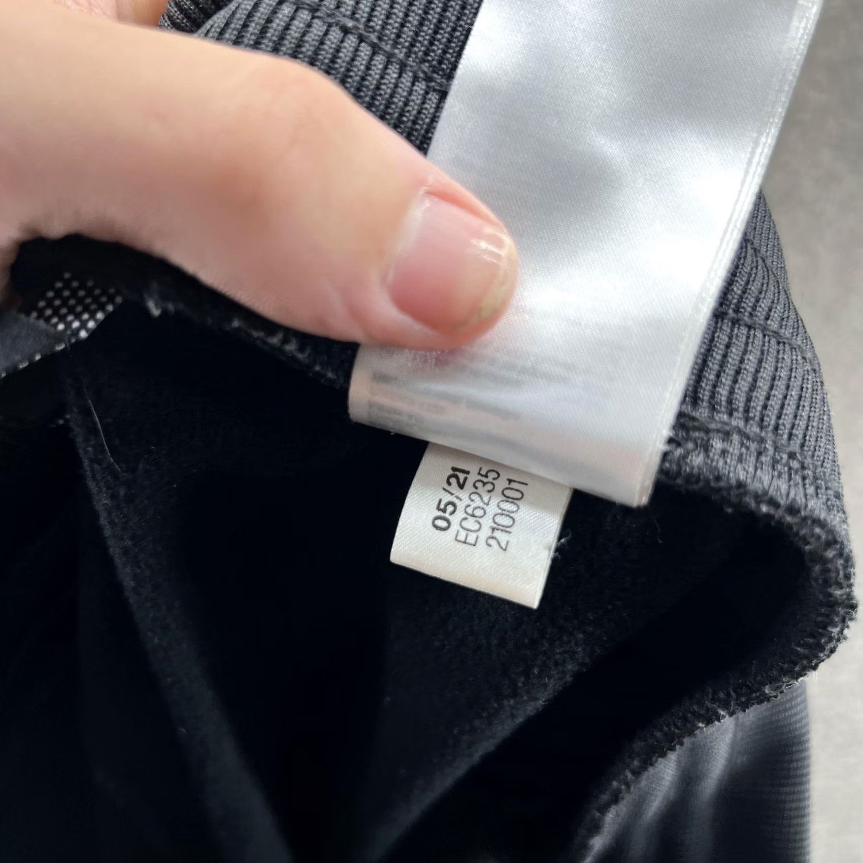 Adidas Adidas Jogger Pants Mens M Black AEROREADY Knit Elastic Waist Athletic Size US 31 - 3 Thumbnail