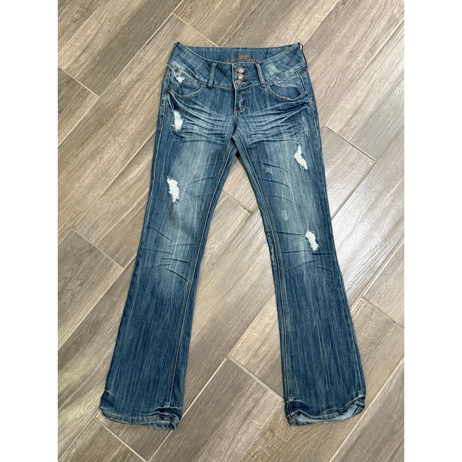 Almost Famous Vintage Y2k Women's ALMOST FAMOUS Flared Low-rise Jeans 7 Size 30" / US 8 / IT 44 - 1 Thumbnail