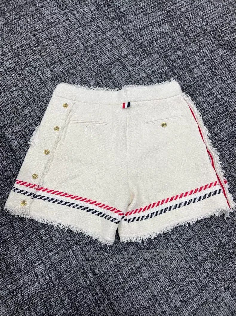 Thom Browne Thom Browne Shorts Size 27" / US 4 / IT 40 - 4 Thumbnail
