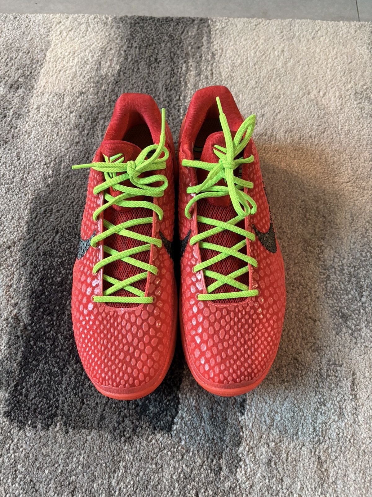 Nike Nike Kobe 6 Reverse Grinch Size US 11 / EU 44 - 3 Thumbnail