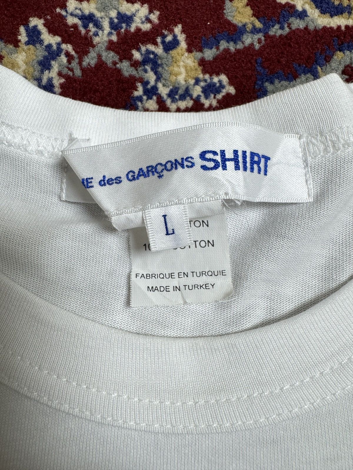 Comme des Garcons SHIRT × Kaws Kaws X CDG Comme Des Garcons Shirt tee artist graffiti RARE Size US L / EU 52-54 / 3 - 3 Thumbnail