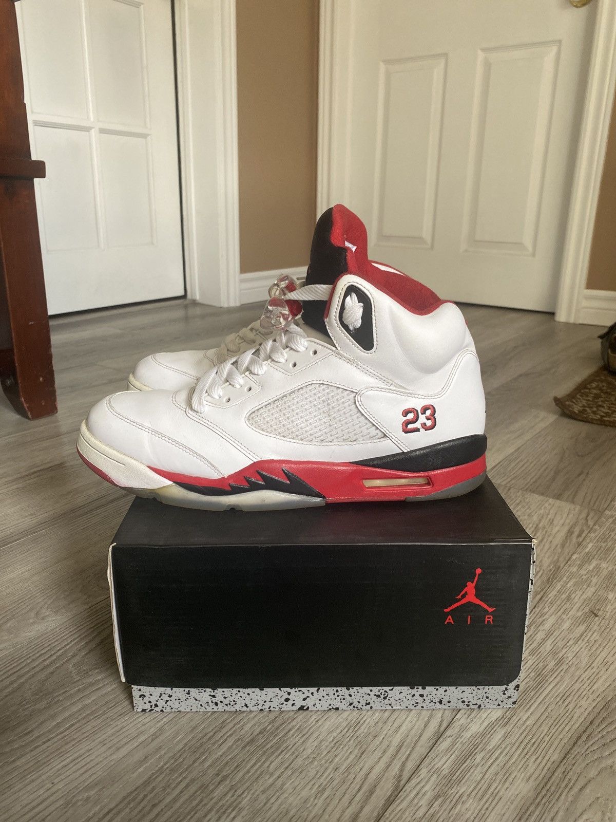 Jordan Brand × Nike Jordan 5 fire reds black toung. (2013 edition) Size US 12 / EU 45 - 13 Thumbnail