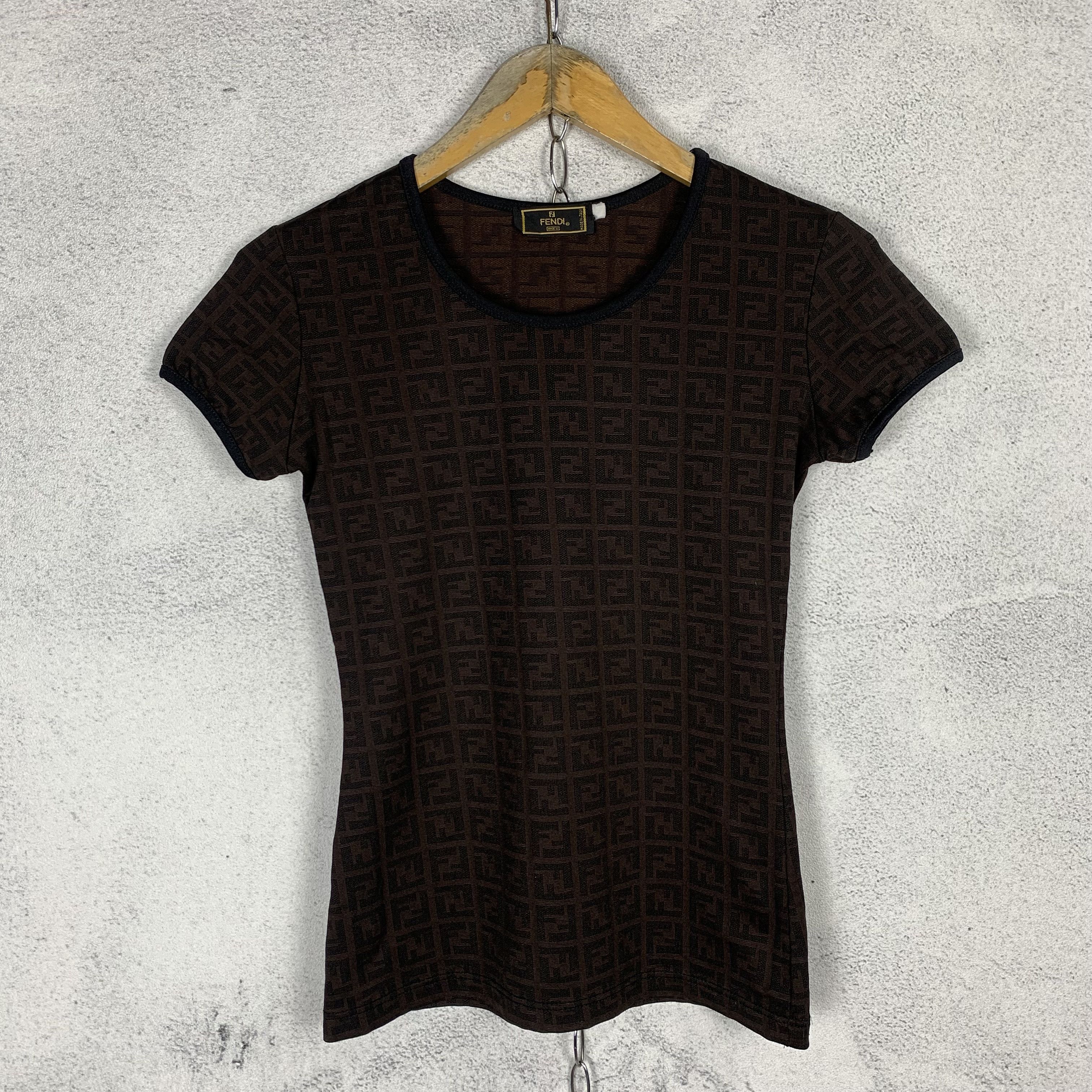 Fendi Vintage Fendi Monogram Top Size 42 Size M / US 6-8 / IT 42-44 - 1 Thumbnail