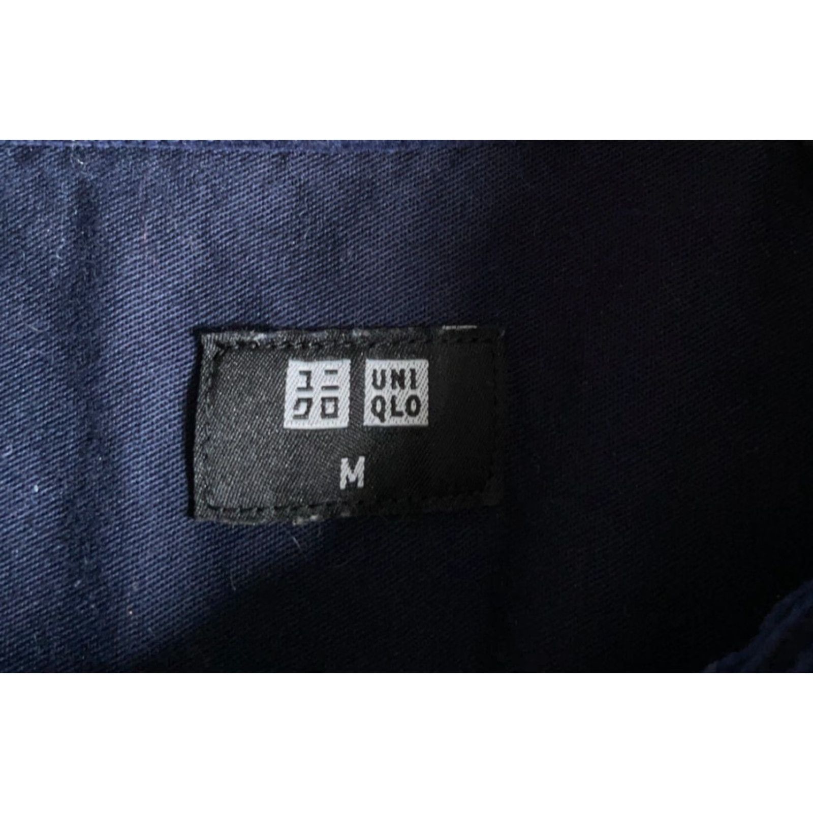 Uniqlo Uniqlo Corduroy Shirt Men's Medium Dark Blue Heavyweight Fabric Relaxed Fit Size US M / EU 48-50 / 2 - 3 Thumbnail