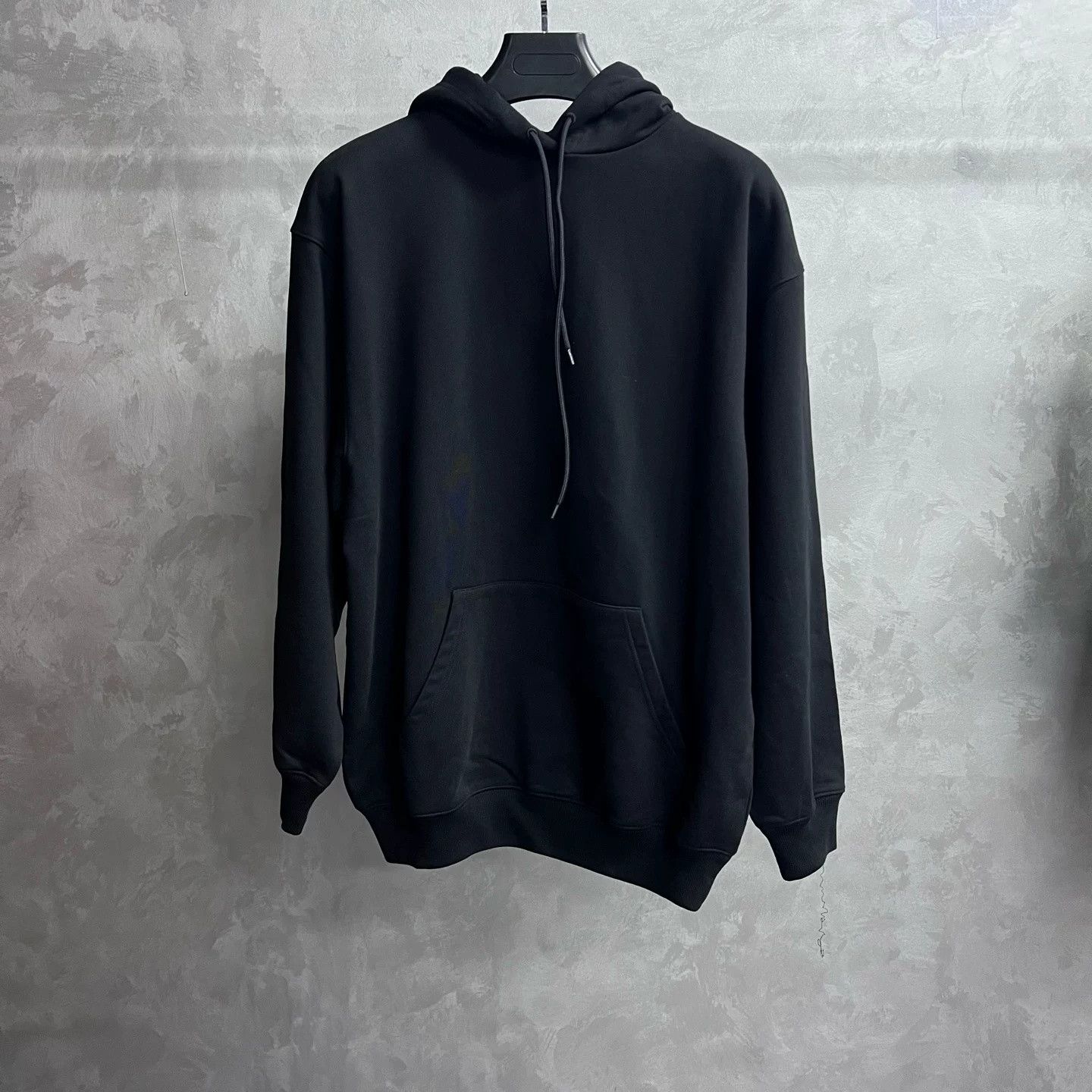 Balenciaga Balenciaga Black Back Logo Print Hoodie Size US S / EU 44-46 / 1 - 1 Preview