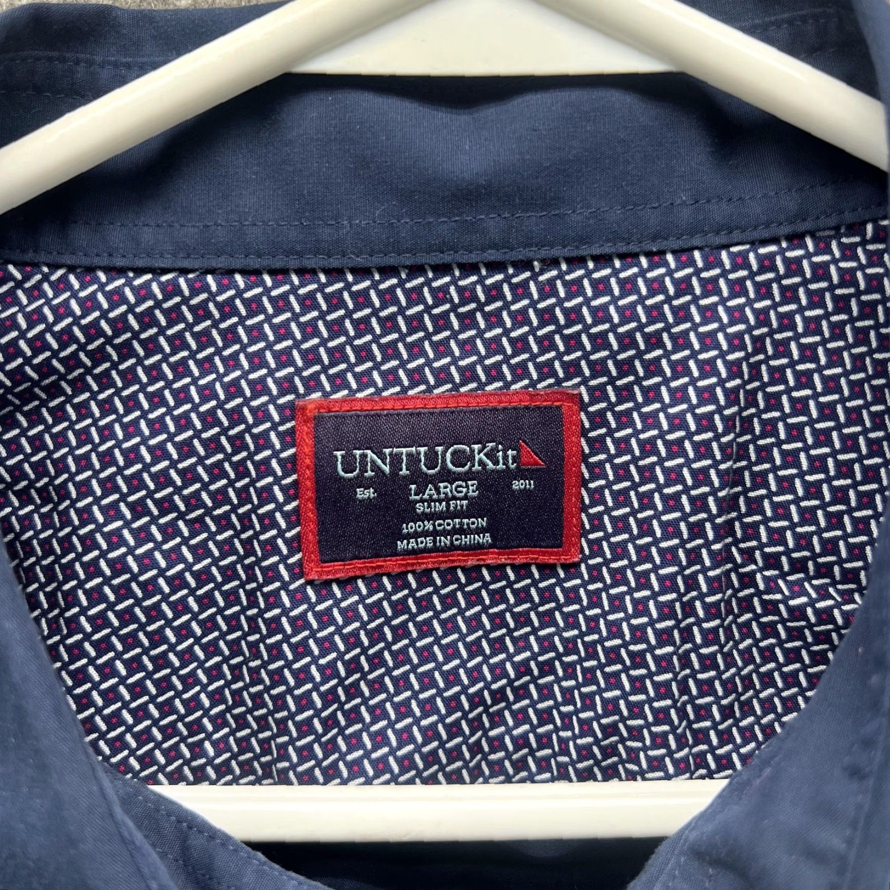 UNTUCKit UNTUCKit Shirt Mens Large Blue Solid Long Sleeve Button Front Slim Fit Casual Size US L / EU 52-54 / 3 - 2 Thumbnail