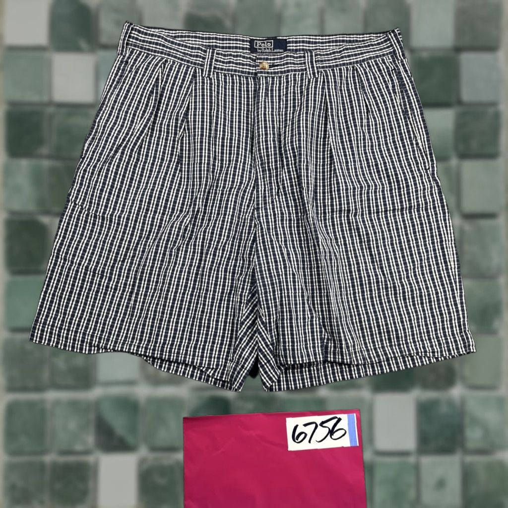 Polo Ralph Lauren Polo Ralph Lauren Golf Shorts Size 35 Navy White Plaid Pleated Casual Golfer Men Size US S / EU 44-46 / 1 - 1 Thumbnail