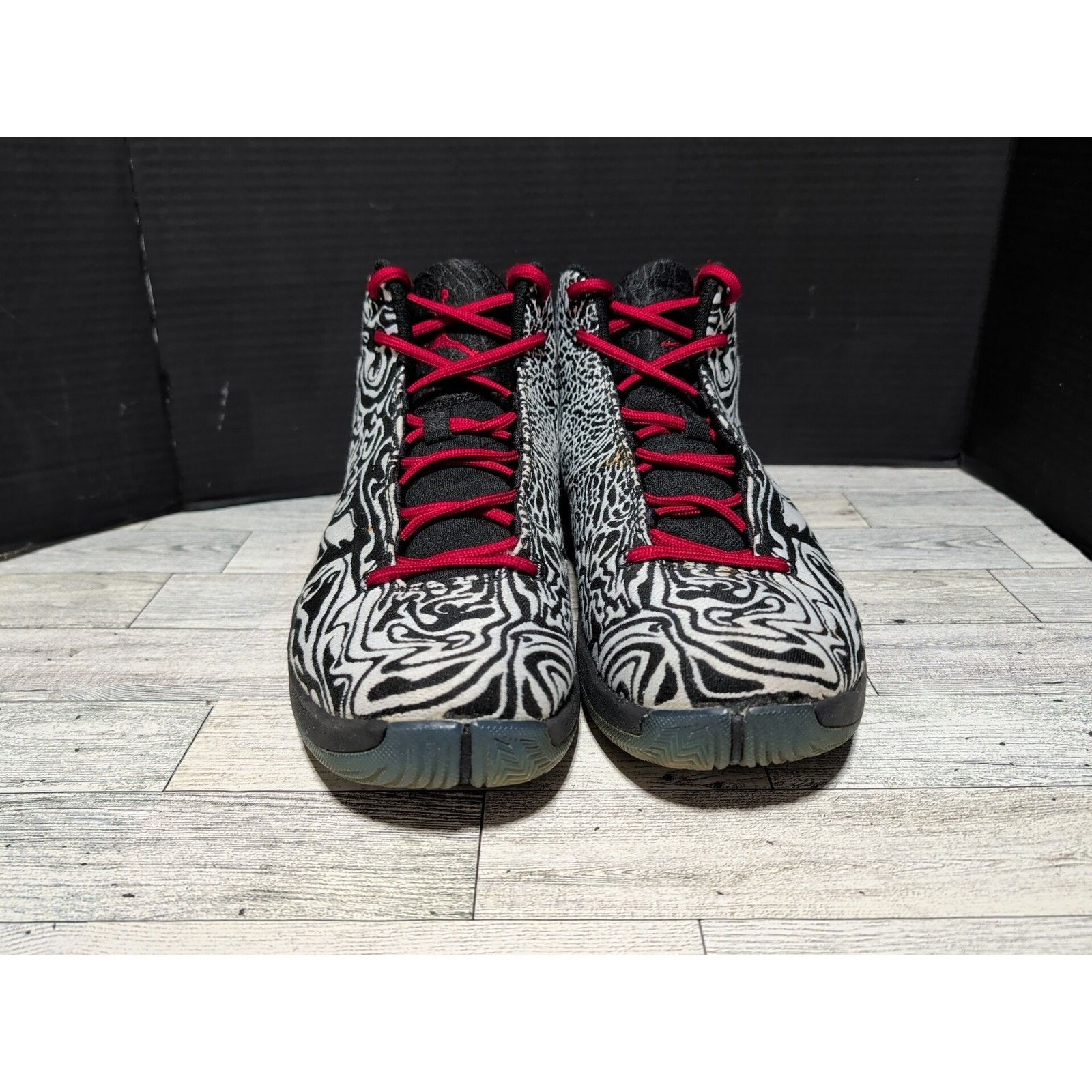 Nike Nike Jordan Super.Fly 4 JCRD Men's 10.5 Basketball Sneakers Size US 10.5 / EU 43-44 - 4 Thumbnail