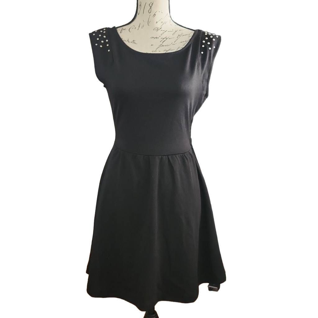 Kirra Kirra Women's Size Medium Black Back Cutout Studded Shoulder Size M / US 6-8 / IT 42-44 - 1 Thumbnail