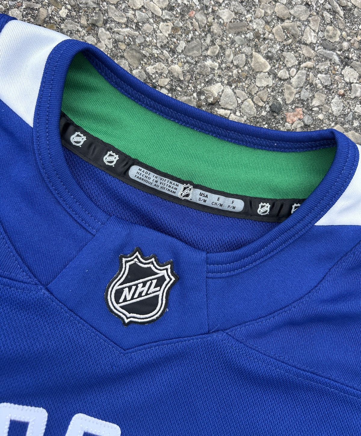 Reebok Nhl Store Canucks Rokit Vancouver Canucks Merchandise Uk