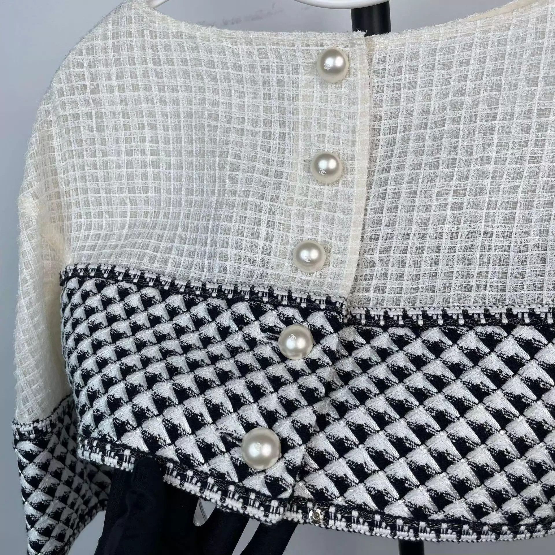 Chanel CHANEL Tweed Women's Color-Blocked White Jacket Size S / US 4 / IT 40 - 8 Thumbnail