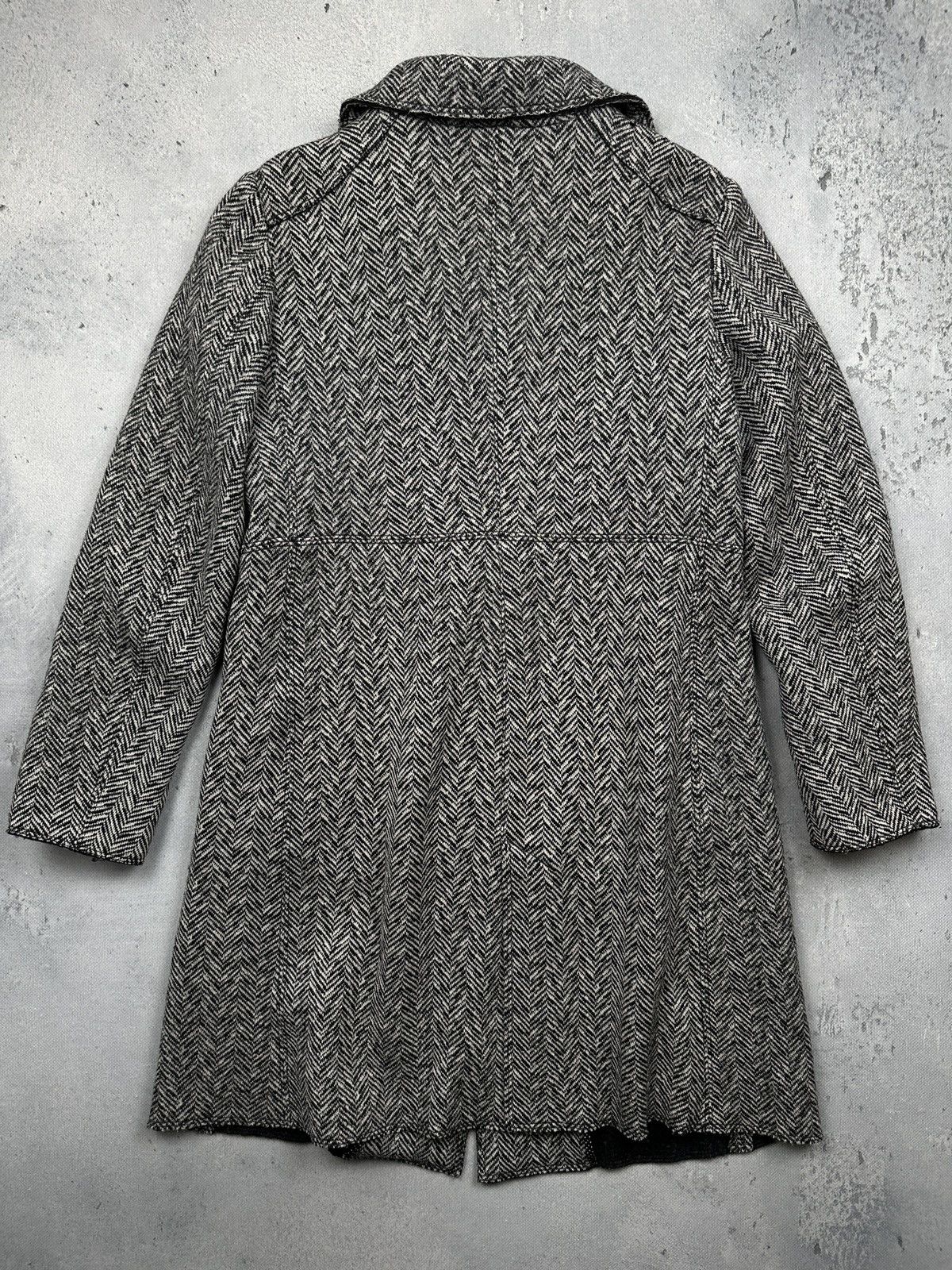 Weekend Max Mara Vintage Max Mara Weekend Herringbone Wool Coat Rare Classic Size M / US 6-8 / IT 42-44 - 3 Thumbnail