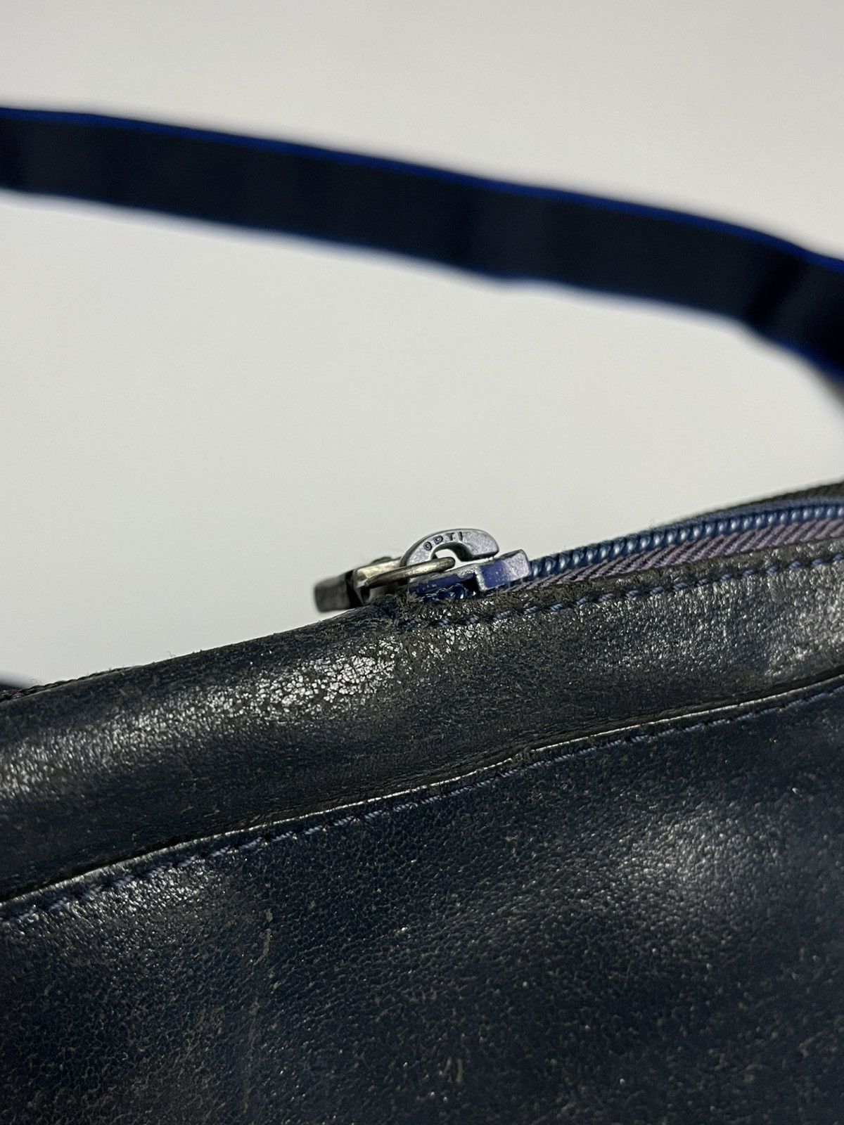 Miu Miu Vintage Miu Miu - Prada era Shoulder Crossbody Bag Size ONE SIZE - 10 Thumbnail