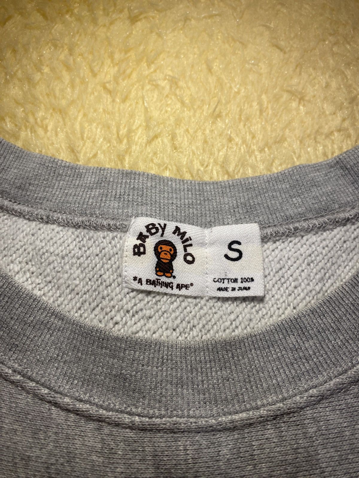 Bape Baby Milo Crewneck (2004) Size US S / EU 44-46 / 1 - 4 Thumbnail