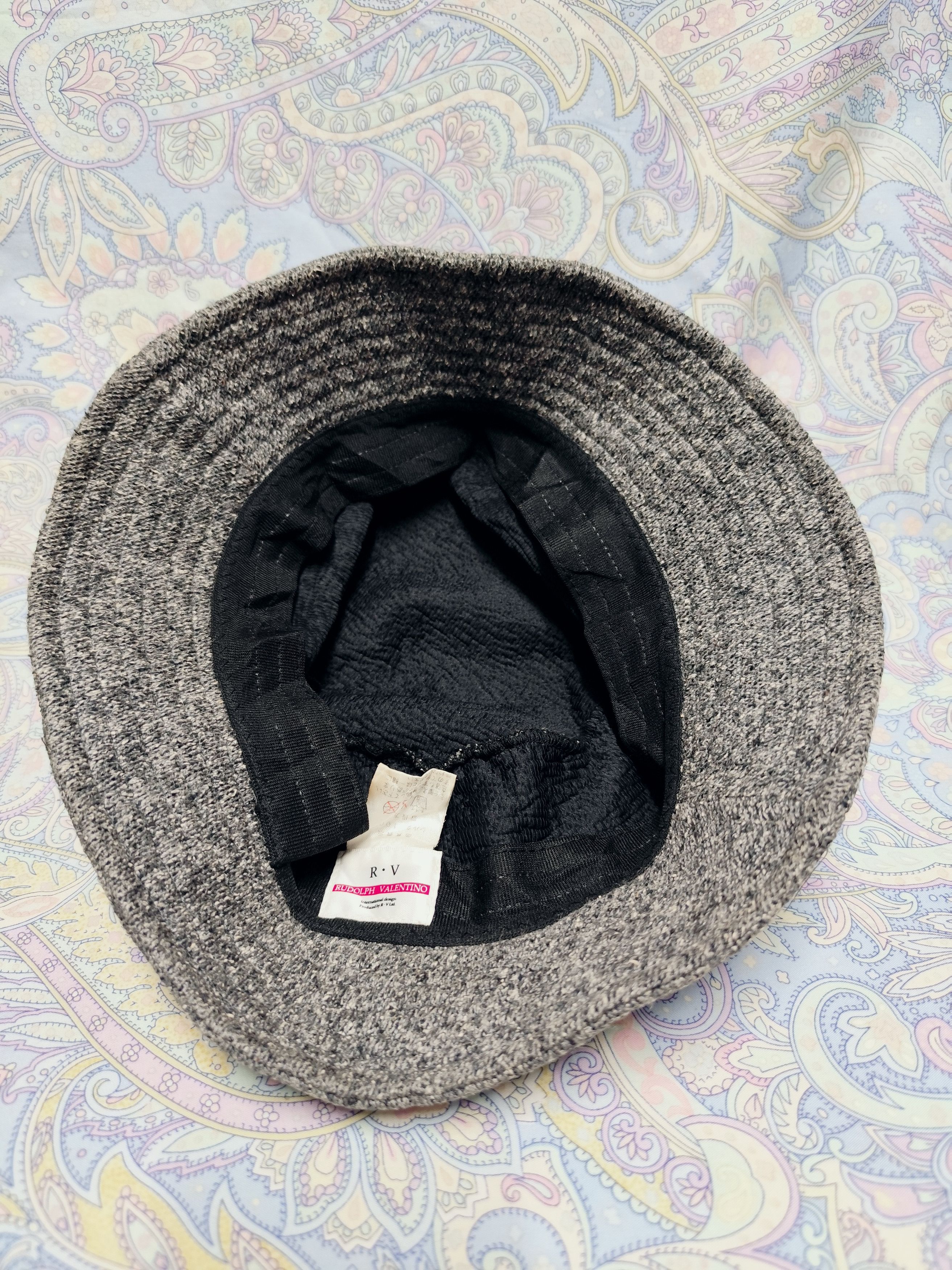 Japanese Brand Rudolph Valentino Bucket Hat Size ONE SIZE - 6 Thumbnail