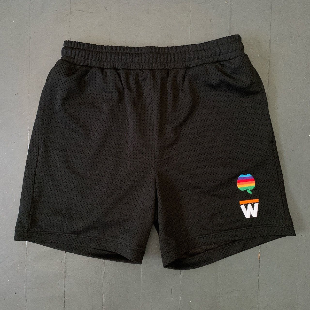 Designer WhoJungWoo x Apple collab shorts size S Size US 30 / EU 46 - 1 Thumbnail