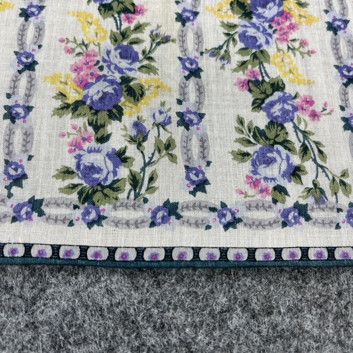 Vintage Christian Dior Handkerchief / Bandana / Neckerchief B710 Size ONE SIZE - 5 Thumbnail