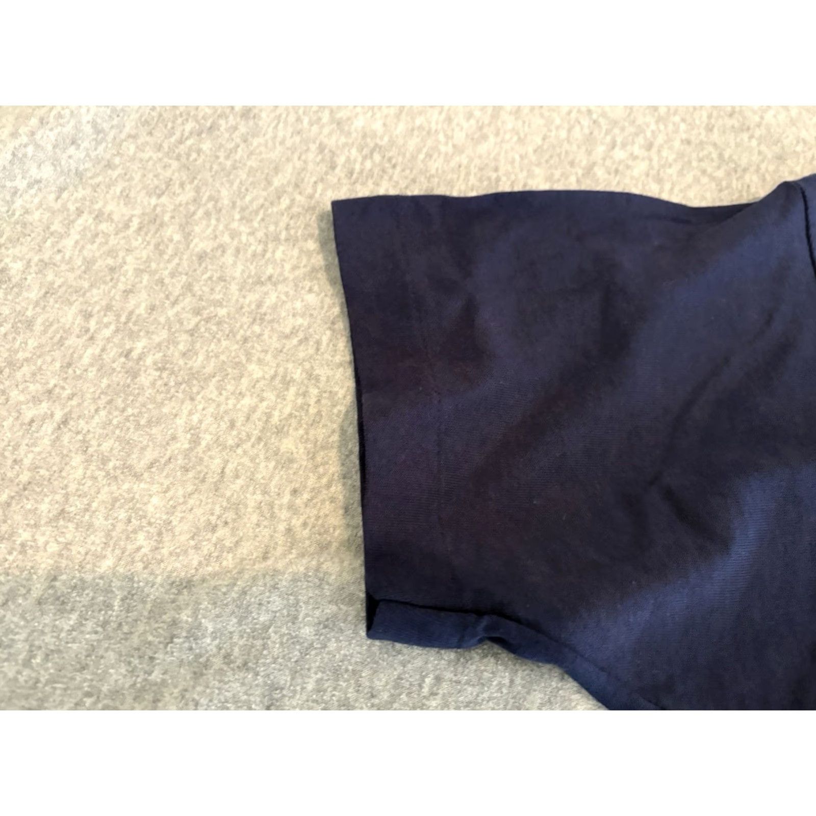 Fruit Of The Loom VINTAGE 1991 Cotton Island USA Flag Navy Blue Tee Shirt L 90s USA Men T-Shirt Short Sleeve Crew Neck Size US L / EU 52-54 / 3 - 5 Thumbnail