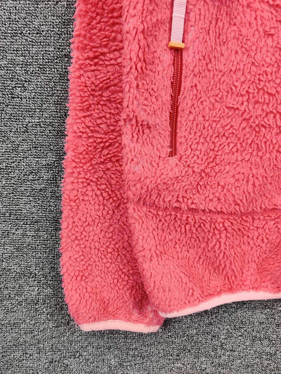Patagonia Vintage Patagonia Kids Retro Deep Pile Fleece Jacket Size US XL / EU 56 / 4 - 4 Thumbnail