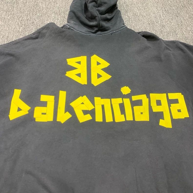 Balenciaga balenciaga black graphic hoodie for sale Size US M / EU 48-50 / 2 - 4 Thumbnail